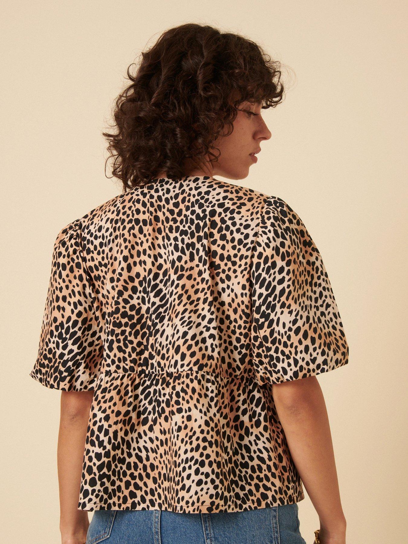 Image 2 of 5 of Nobodys Child Bernice Top - Beige