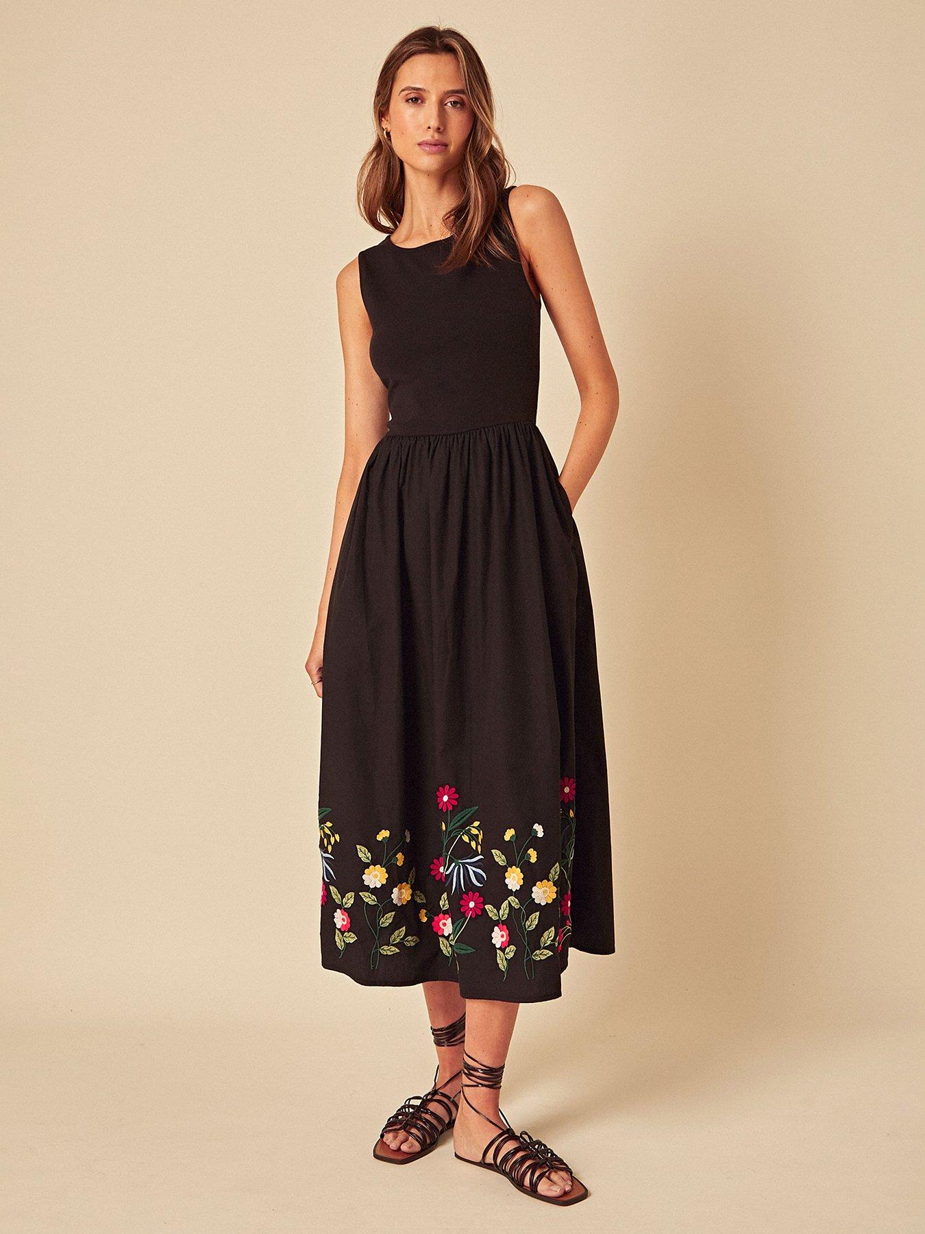 undefined Embroidered Midi Dress - Black