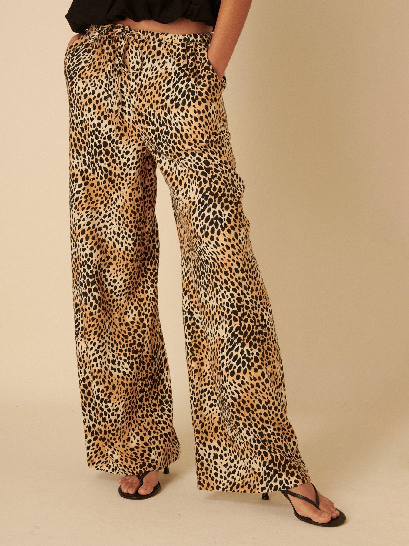 undefined Reese Trouser - Beige