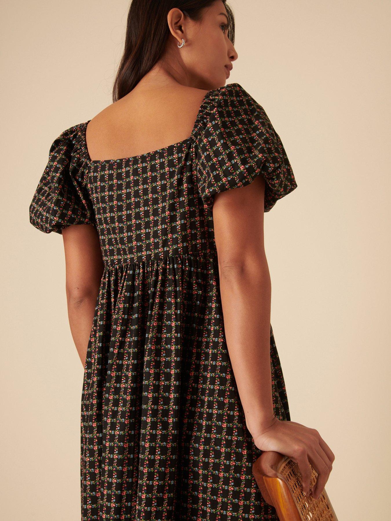 Image 2 of 4 of Nobodys Child Joanna Cherie Ditsy Midi Dress - Black