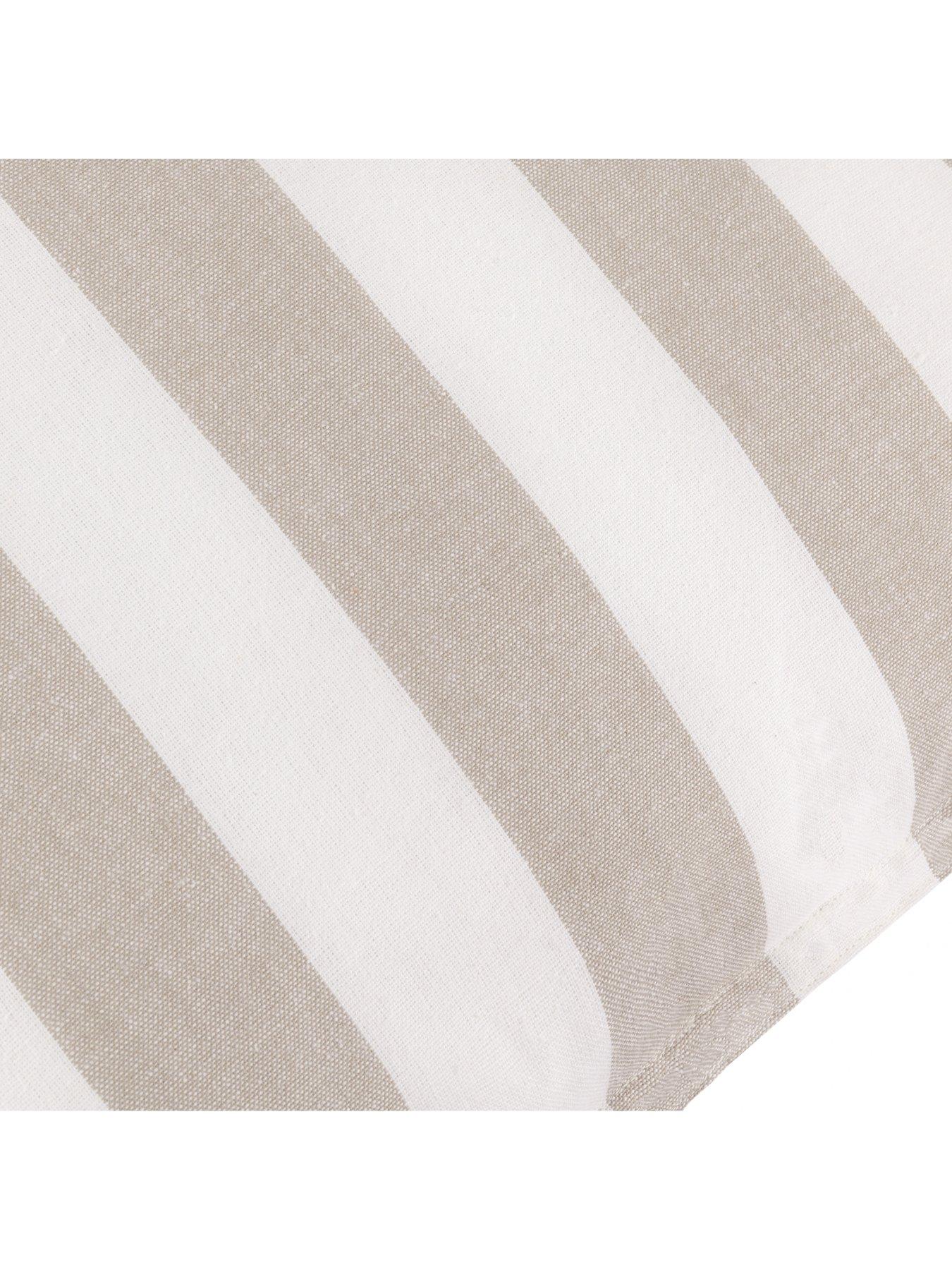 Image 5 of 5 of Yard Hayle Outdoor Cushion&nbsp;-&nbsp;50 x&nbsp;50&nbsp;cm