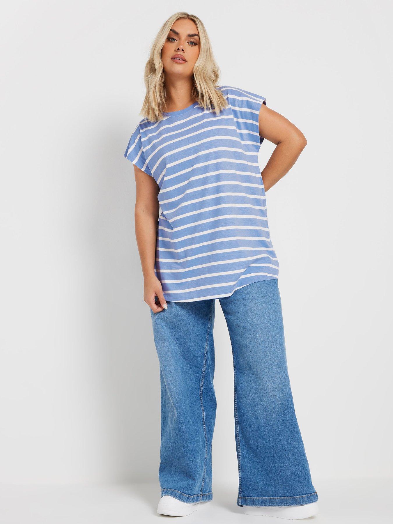 Image 3 of 4 of Yours Curve Grown On Slub T-Shirt - Blue