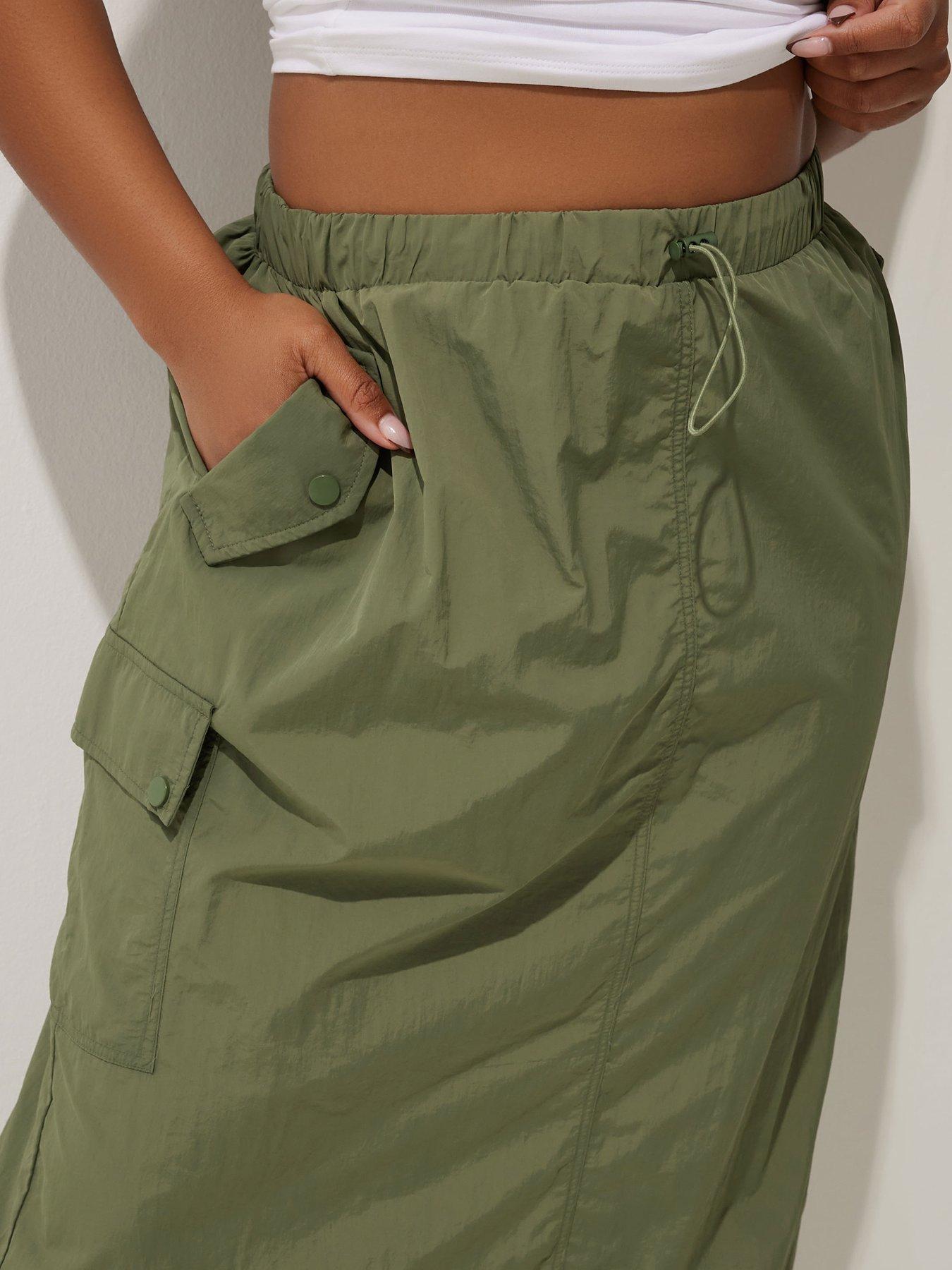 Image 4 of 4 of Yours Curve Maxi Pocket Skirt
