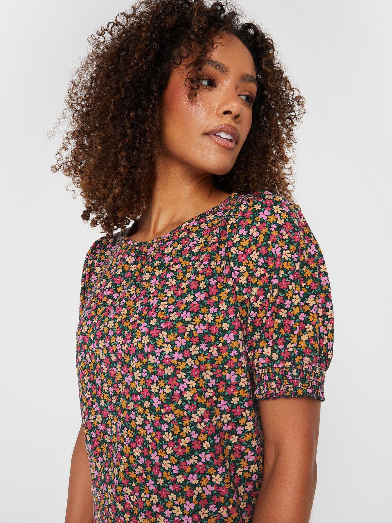 Image 4 of 4 of M&Co Floral Print Puff Sleeve T-Shirt - Pink