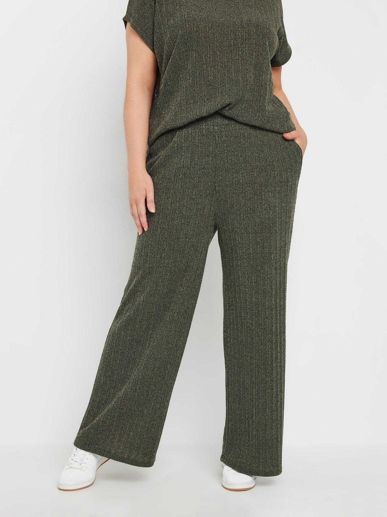 Image 1 of 4 of Yours Curve Knitted Trouser Co-Ord - Green