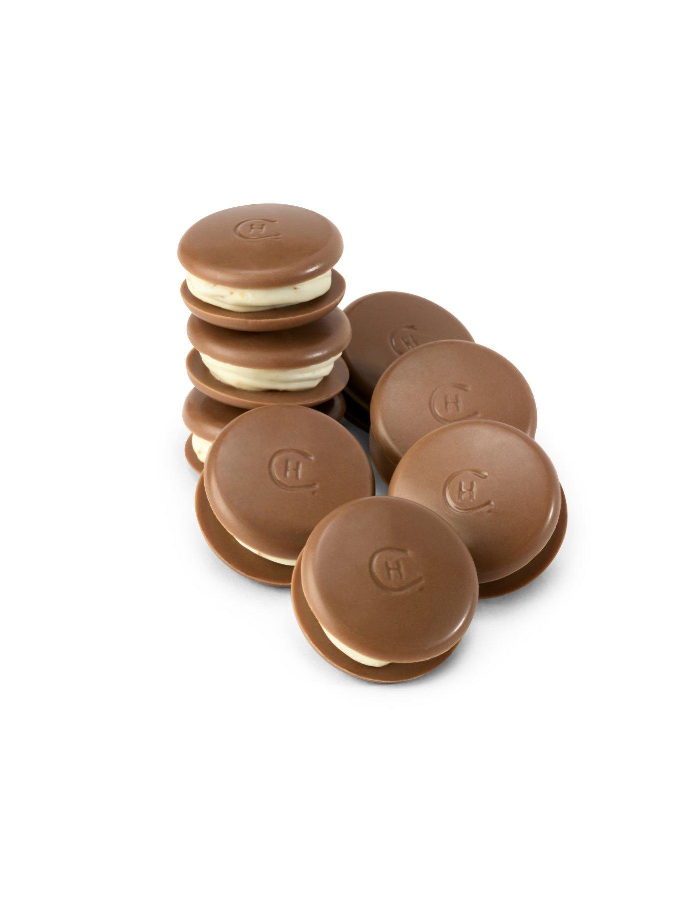 Image 4 of 6 of Hotel Chocolat Happy Birthday Pocket &amp; Caramel Cheese Cake Macarons