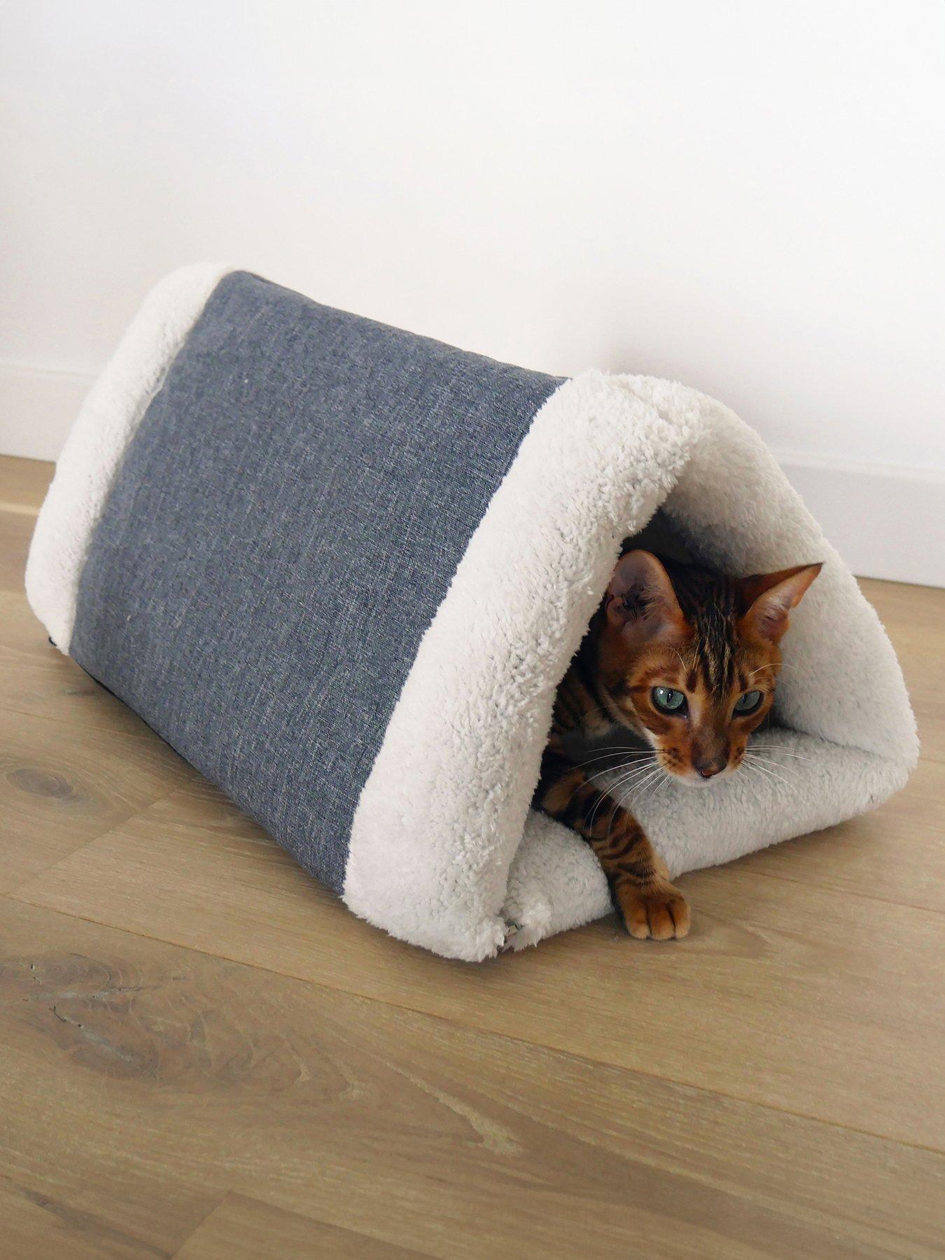 undefined Snuggle Plush 2 In 1 Cat Comfort Den 55Cm