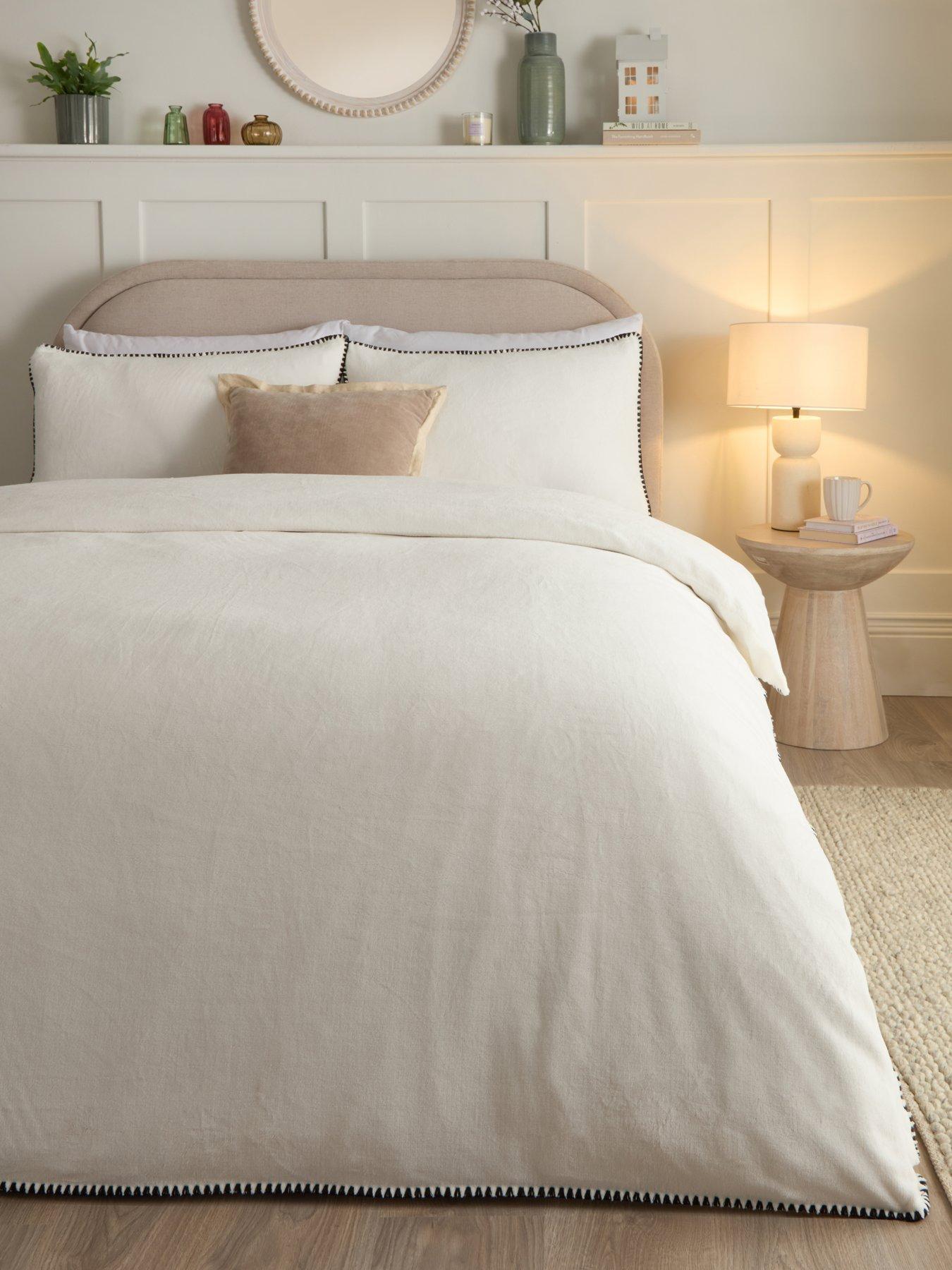 undefined Whip Stitch Edge Teddy Fleece Duvet Cover Set - Cream