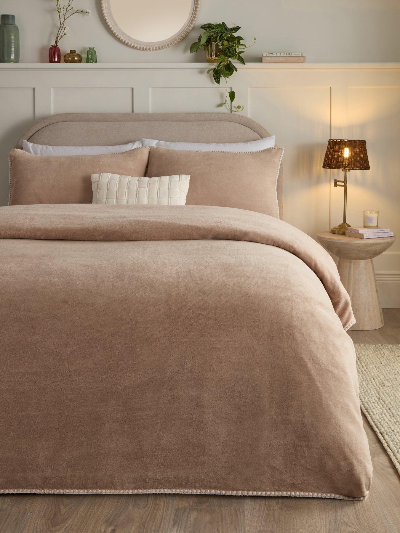Very Home Whip Stitch Edge Teddy Fleece Duvet Cover Set - Natural