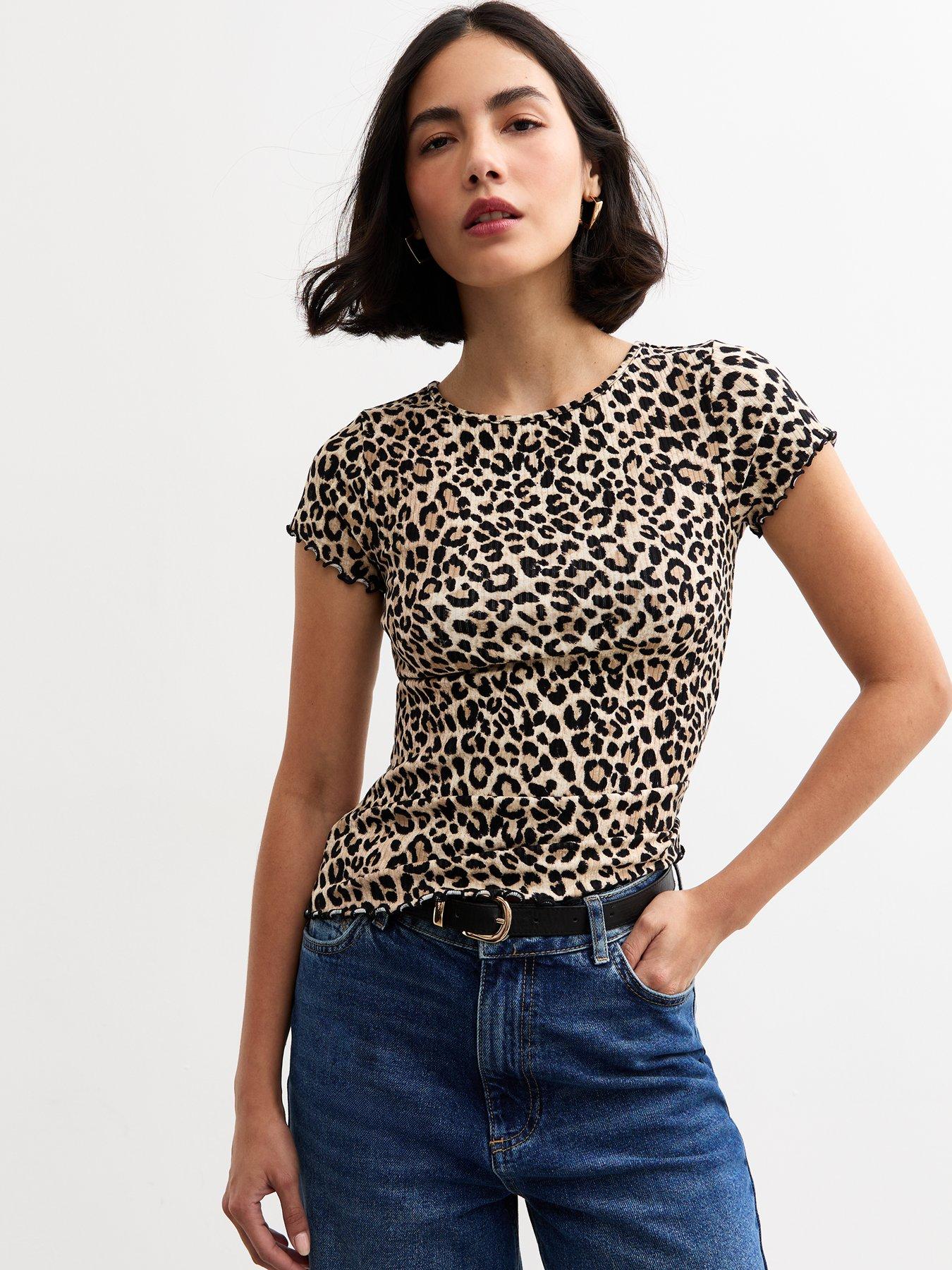 undefined Short Sleeve Leopard Print Top - Brown