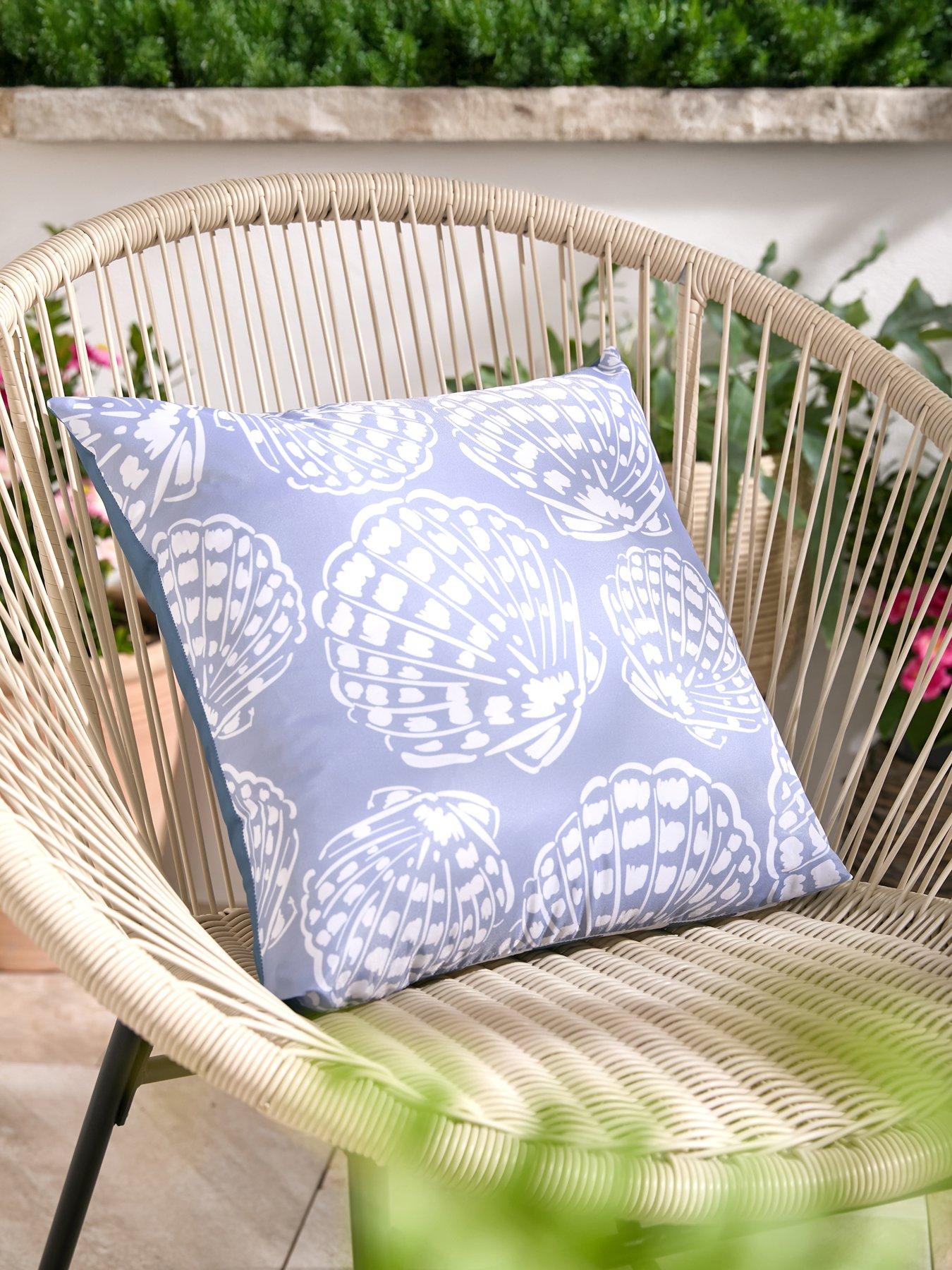 undefined Scallop Stripe Showerproof Cushion