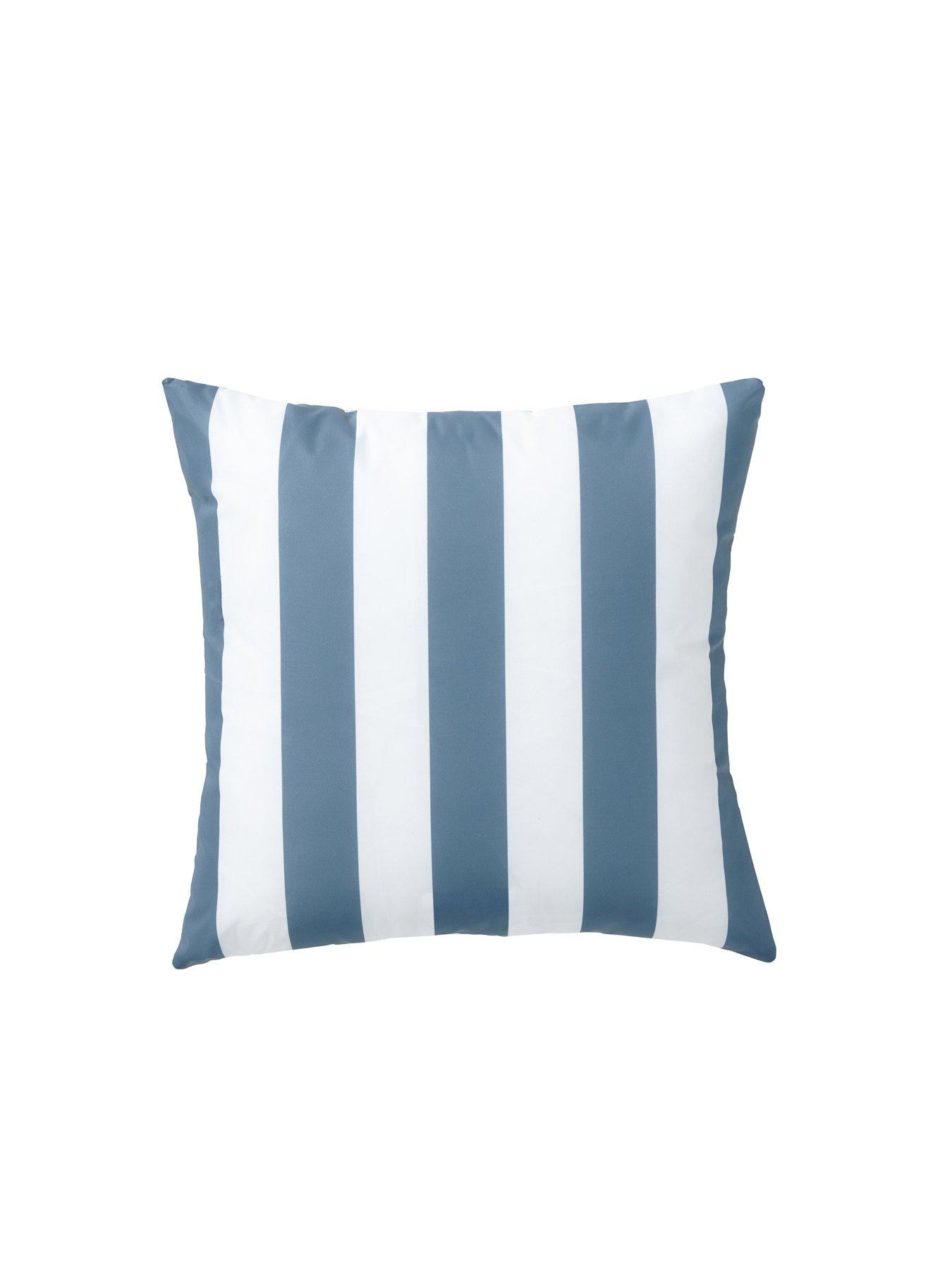 Image 3 of 5 of The Very Collection Scallop Stripe Showerproof Cushion