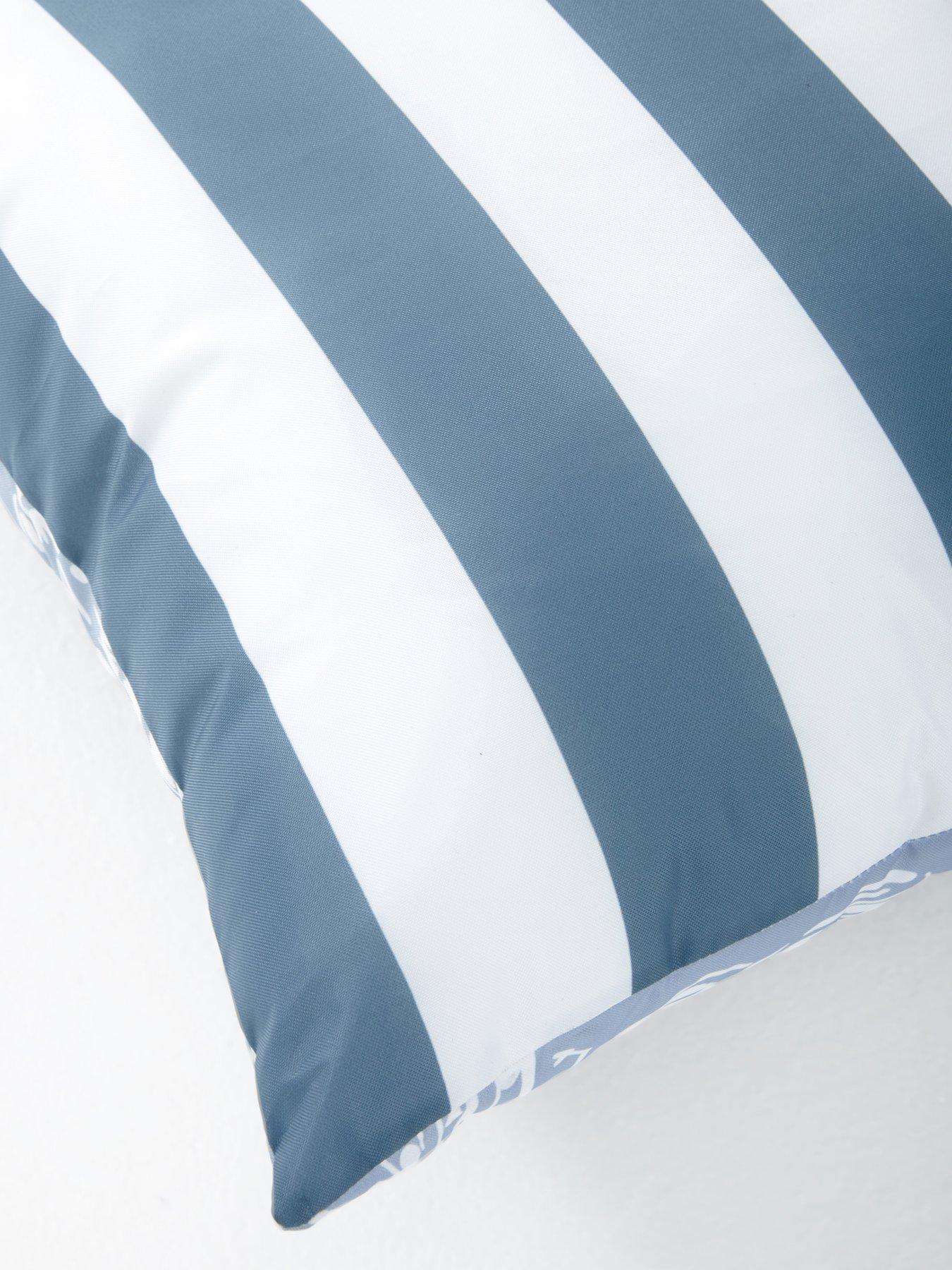 Image 5 of 5 of The Very Collection Scallop Stripe Showerproof Cushion