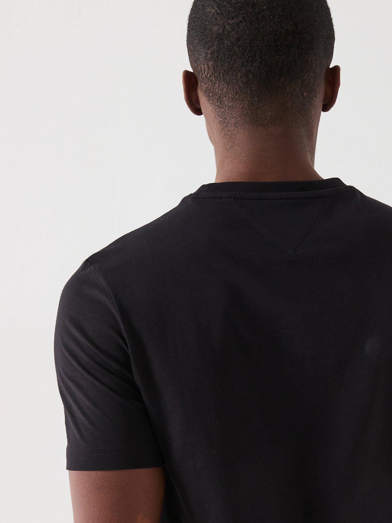 Image 6 of 6 of Tommy Hilfiger Large Centre Logo T-Shirt - Black
