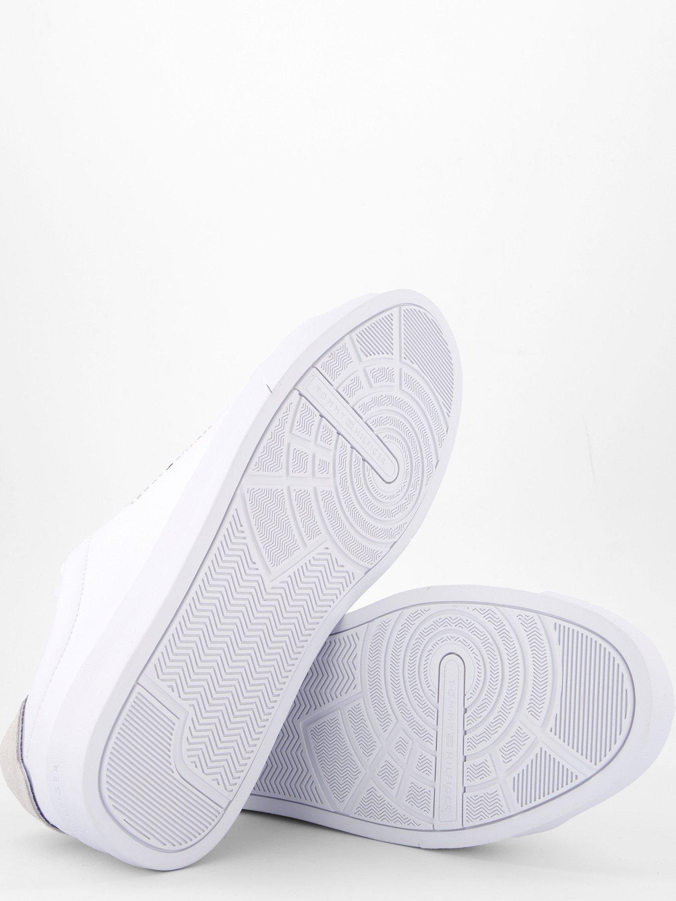 Image 4 of 7 of Tommy Hilfiger Essential Leather Court Trainers - White/Grey