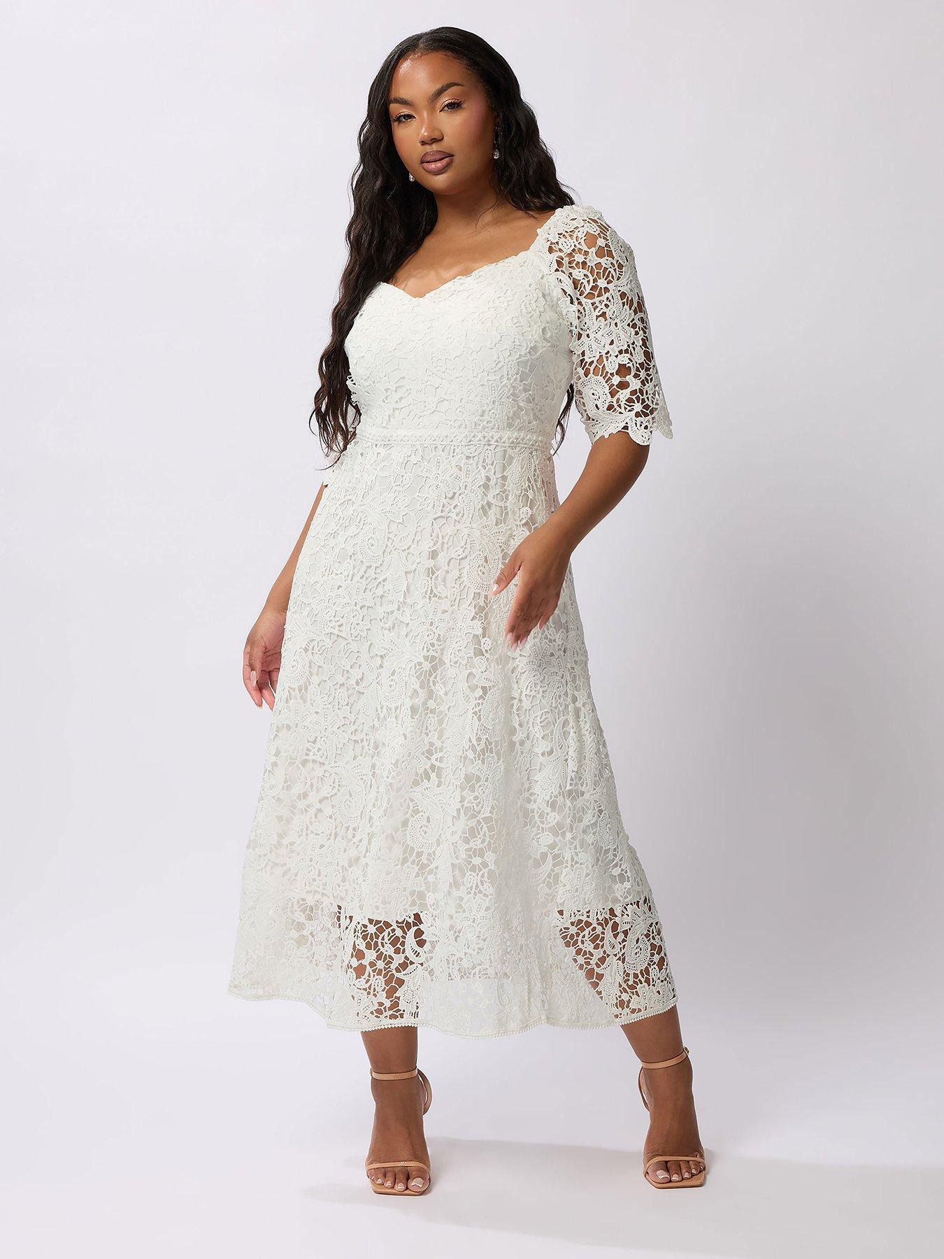 undefined Curve Crochet Lace Ruffle Hem Dress - White