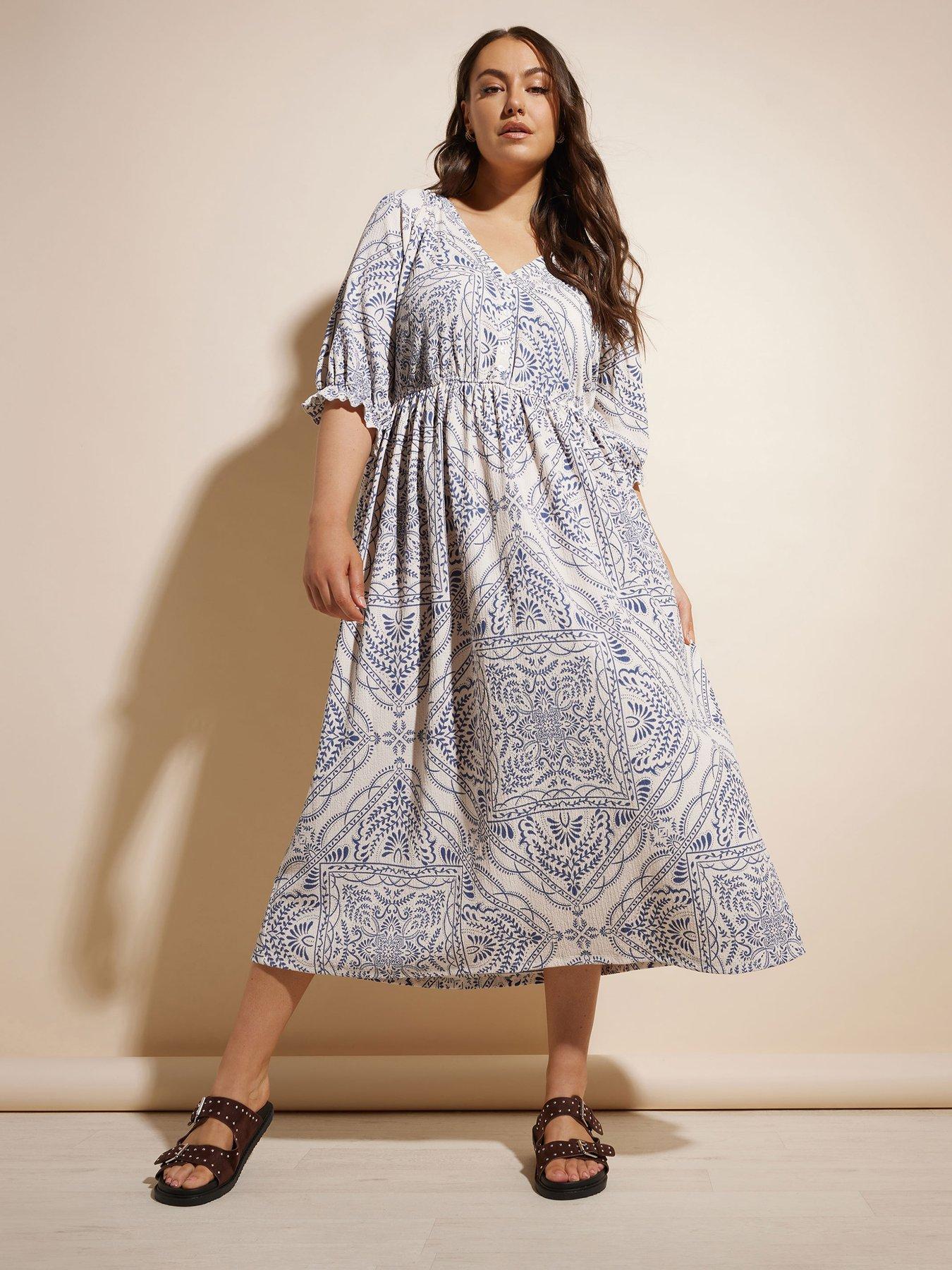 undefined Curve Raglan Prairie Dress - Natural