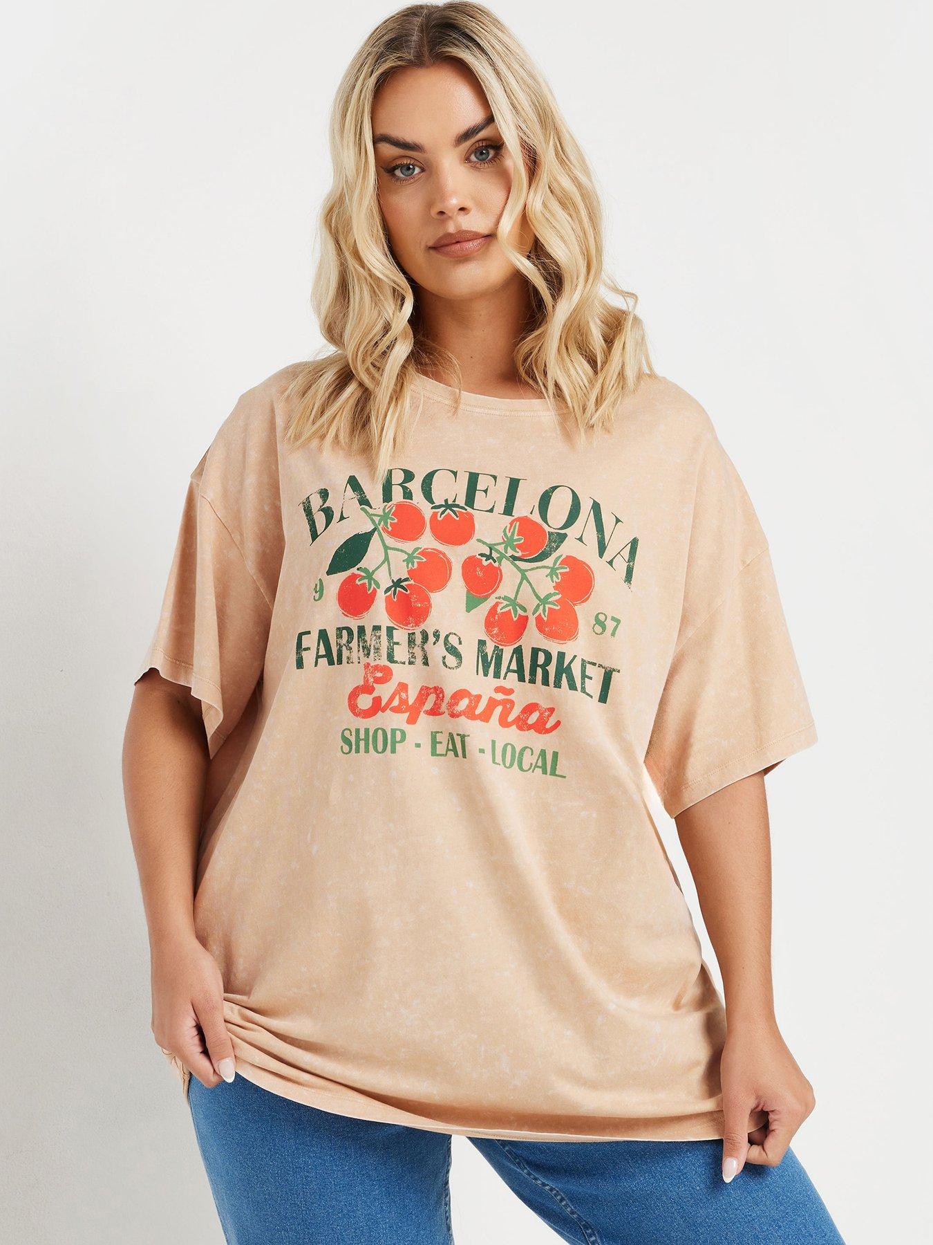 Image 4 of 4 of Yours Curve Placement T-shirt