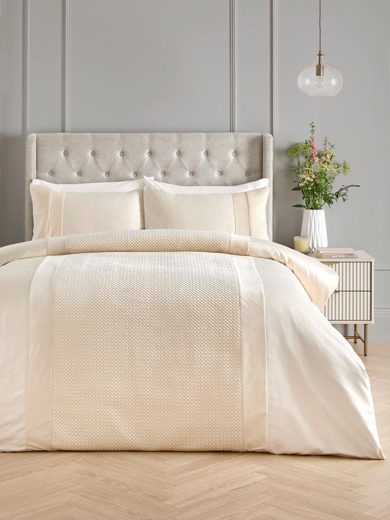 Soiree Iras Duvet Cover Set