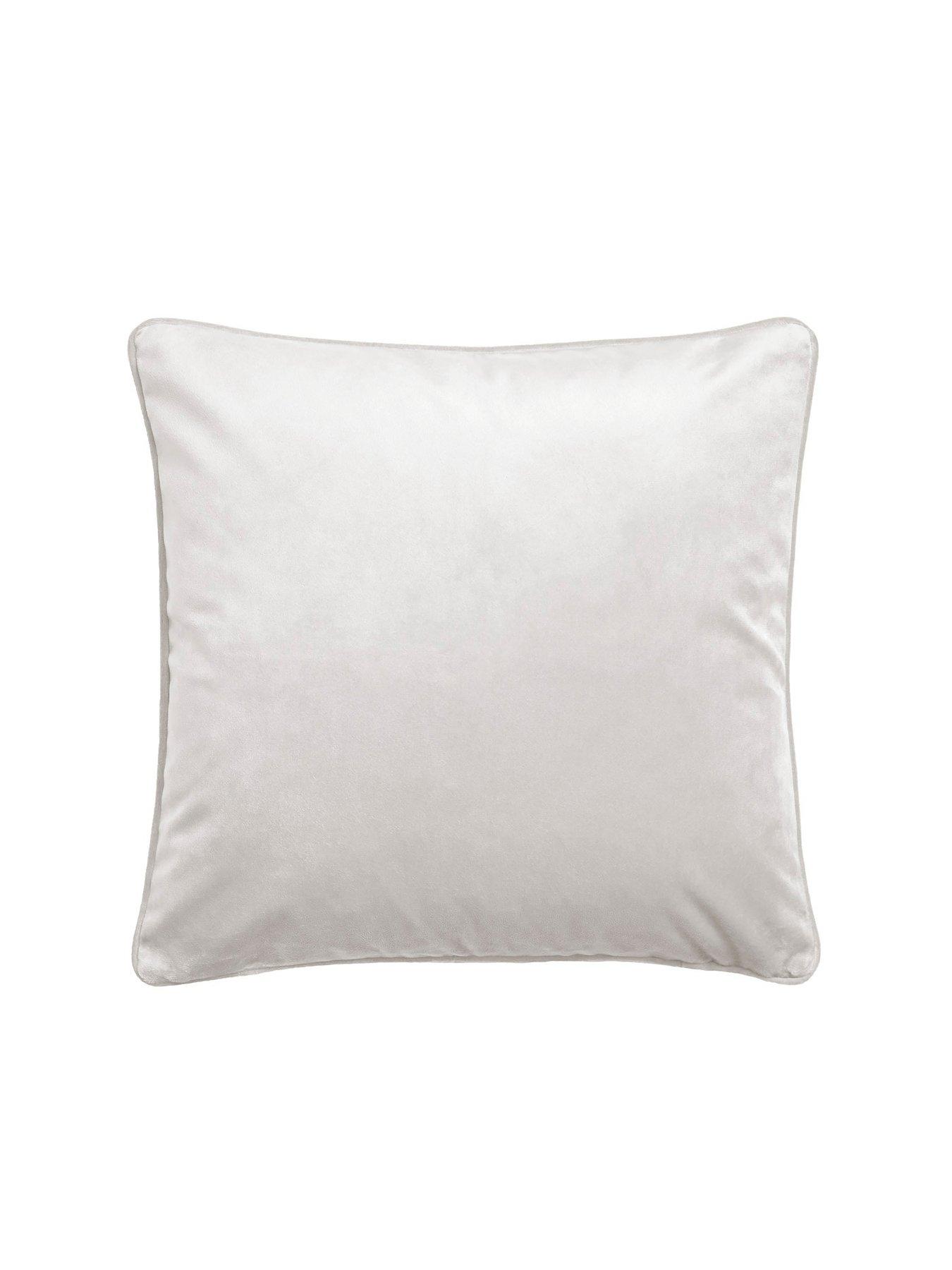 Laurence Llewelyn-Bowen Montrose Velvet Piped Cushion