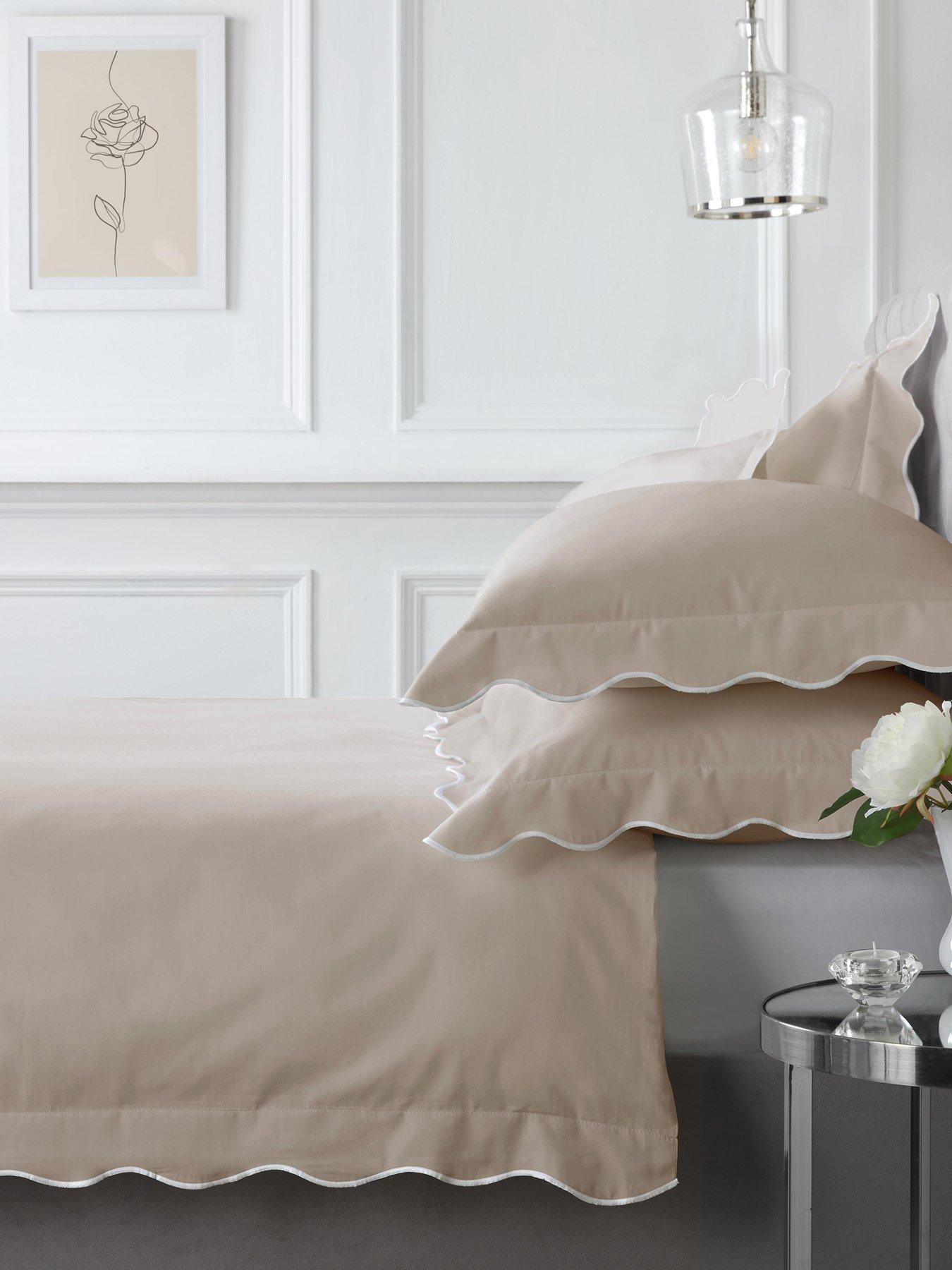 undefined Scallop Edge 100% Cotton Duvet Set