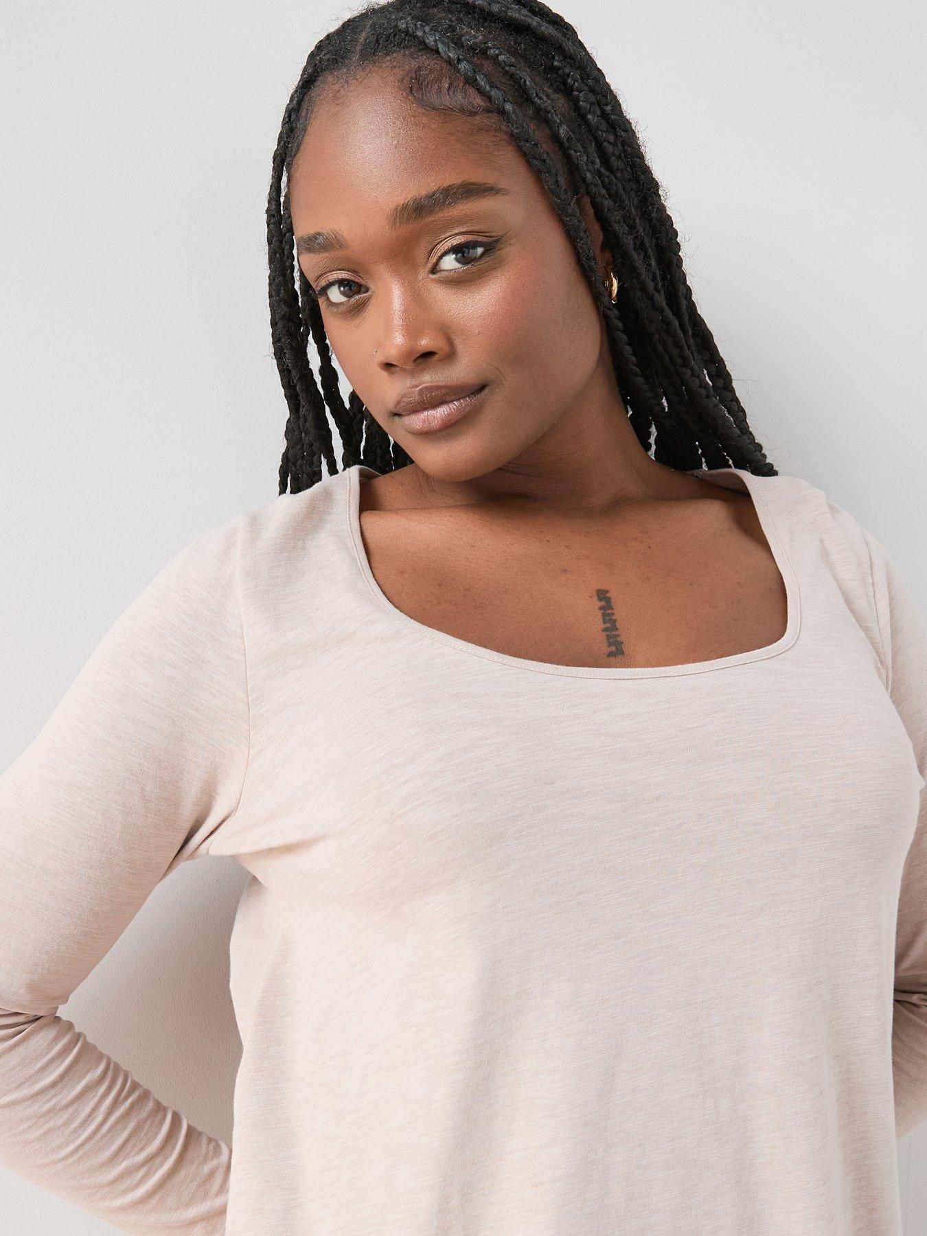 Image 5 of 6 of The Very Collection Curve Scoop Neck Long Sleeve Top - Beige