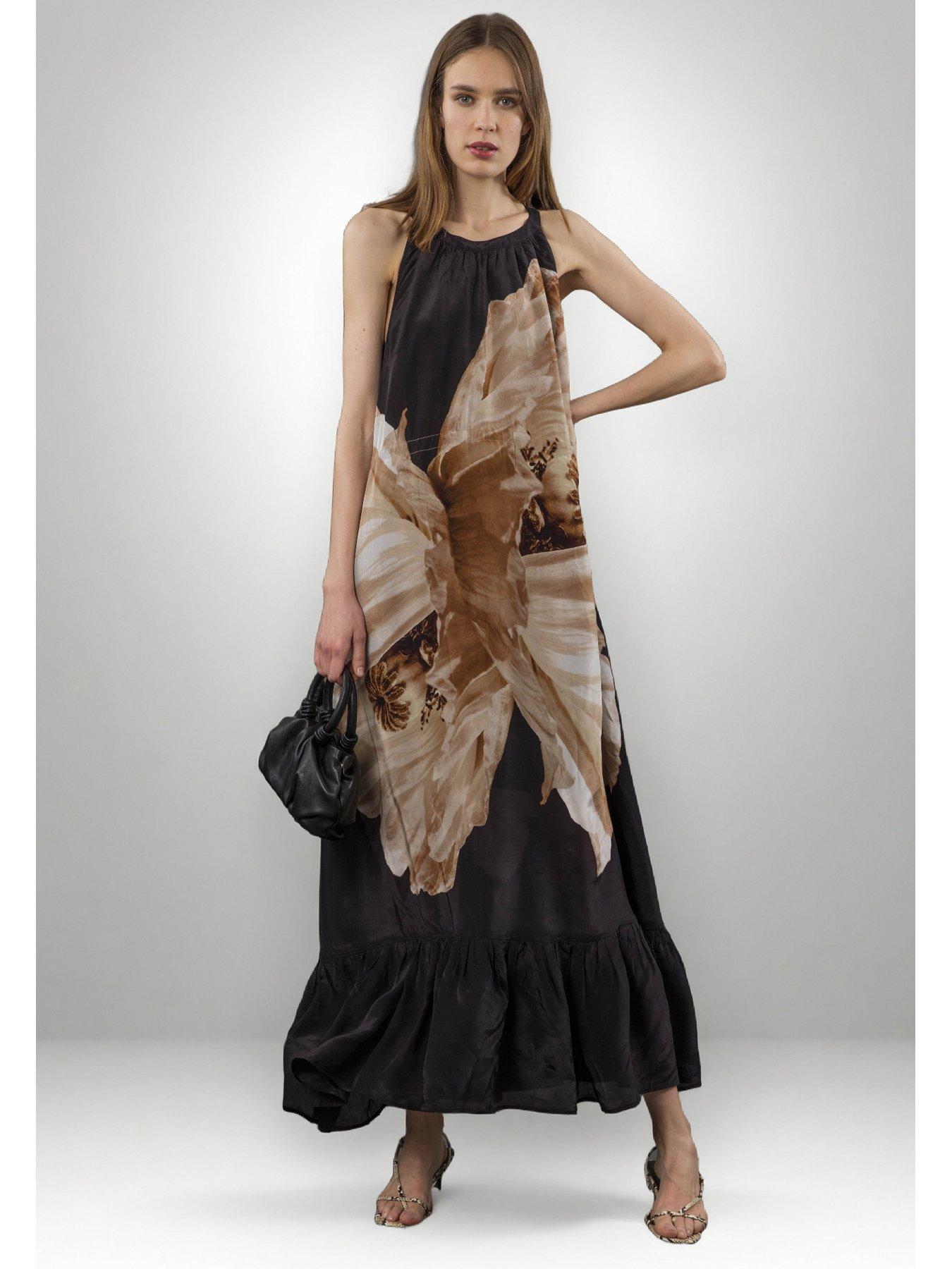undefined Twist Maxi Dress In Large Floral Print