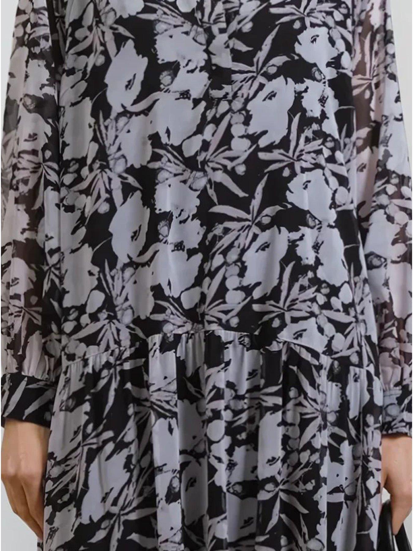 Image 6 of 6 of Religion Sunset Tiered Maxi Dress In Dark Ditsy Floral Print