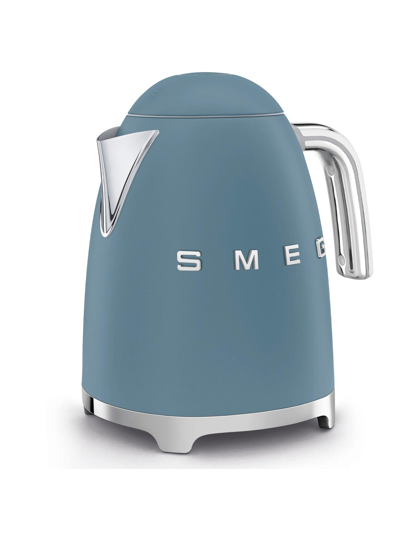 Image 2 of 5 of Smeg KLF03 Retro Style Jug Kettle, 3KW, 1.7L - Storm Blue
