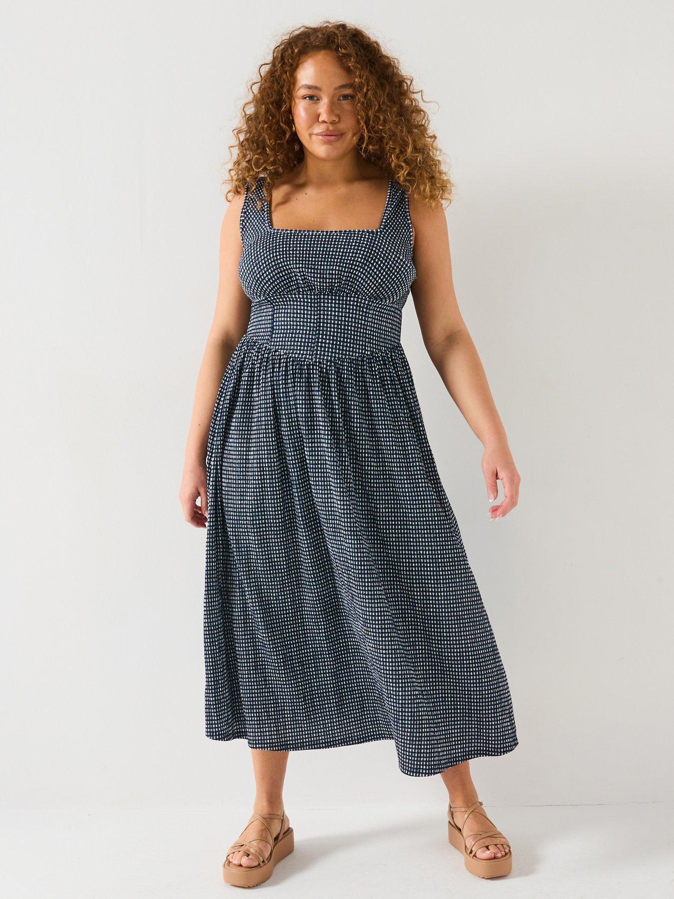 Image 1 of 6 of V by Very Curve Gingham Corset Detail Midaxi Dress