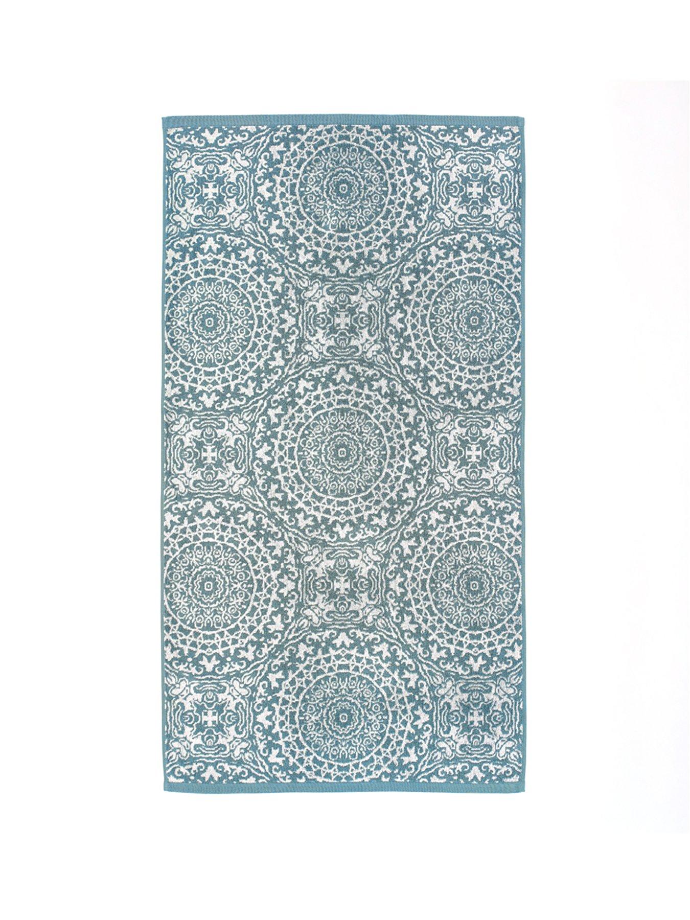 Image 3 of 3 of Deyongs Lacy Connection Bath Towel 550gsm
