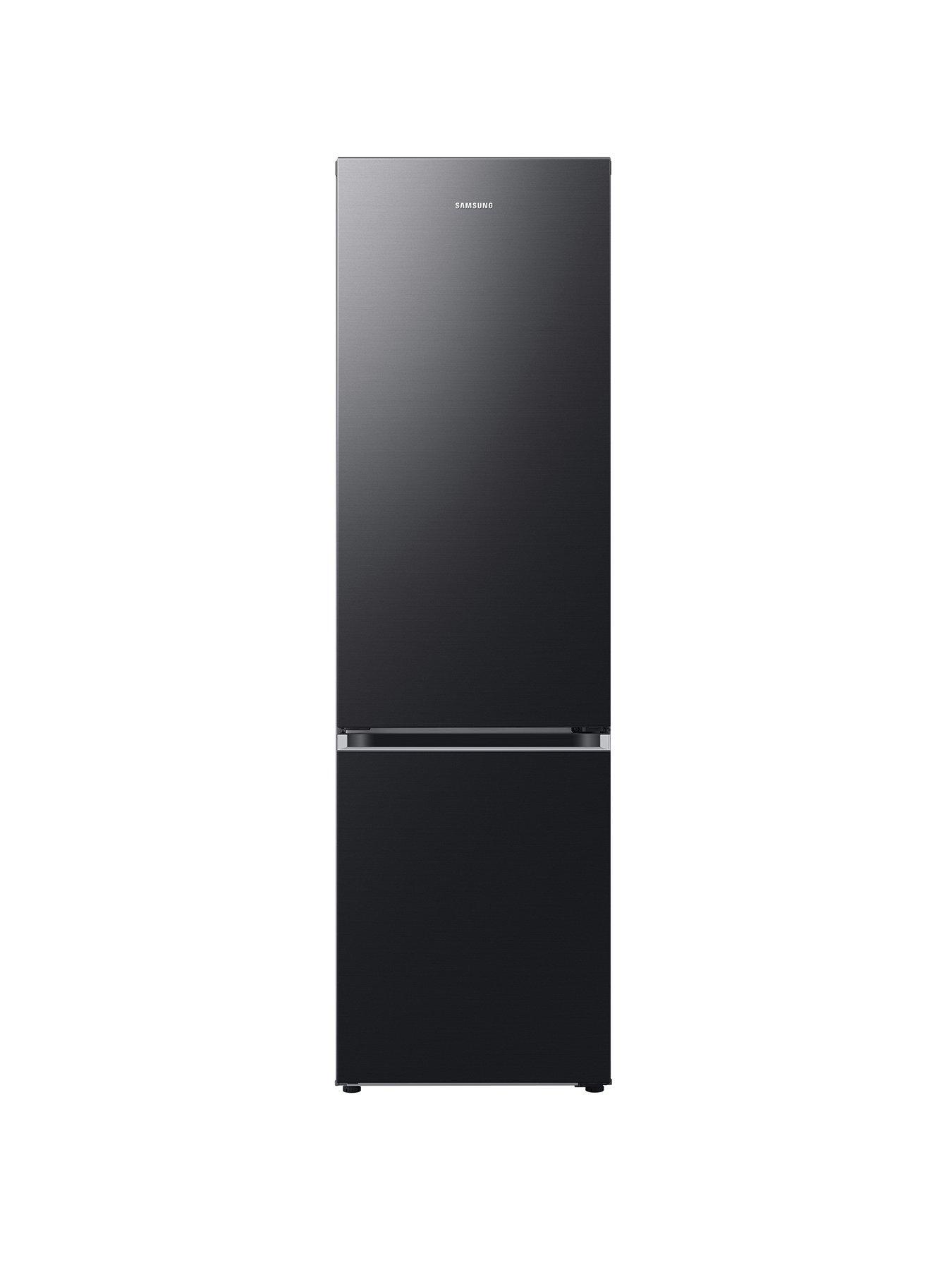 undefined Series 8 RB38C607AB1/EU 70/30 Smart Fridge Freezer with SpaceMax™ technology - Black