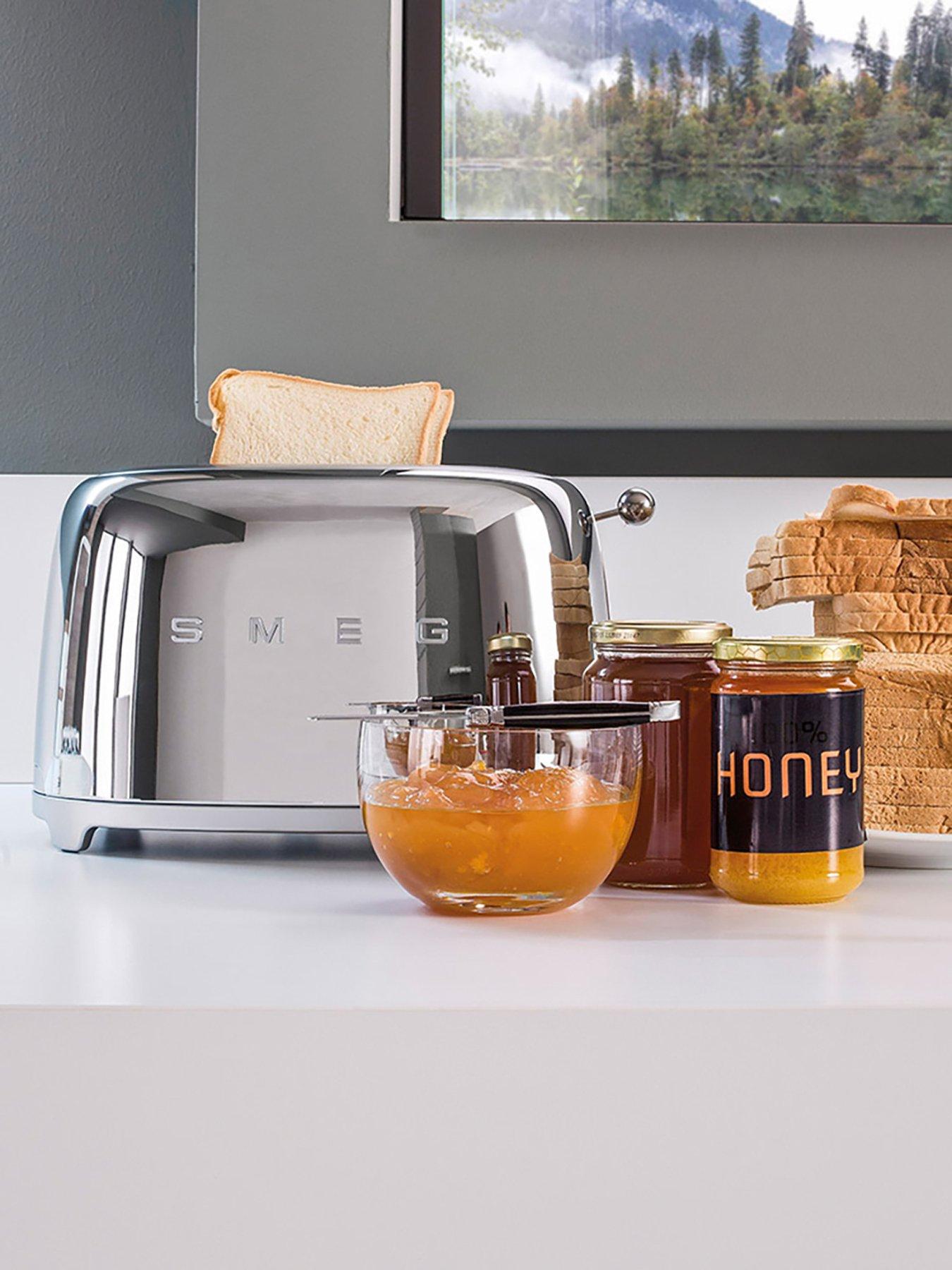 Image 5 of 6 of Smeg EEJB116 50s Retro Style Kettle and 2-Slice Toaster - Stainless Steel