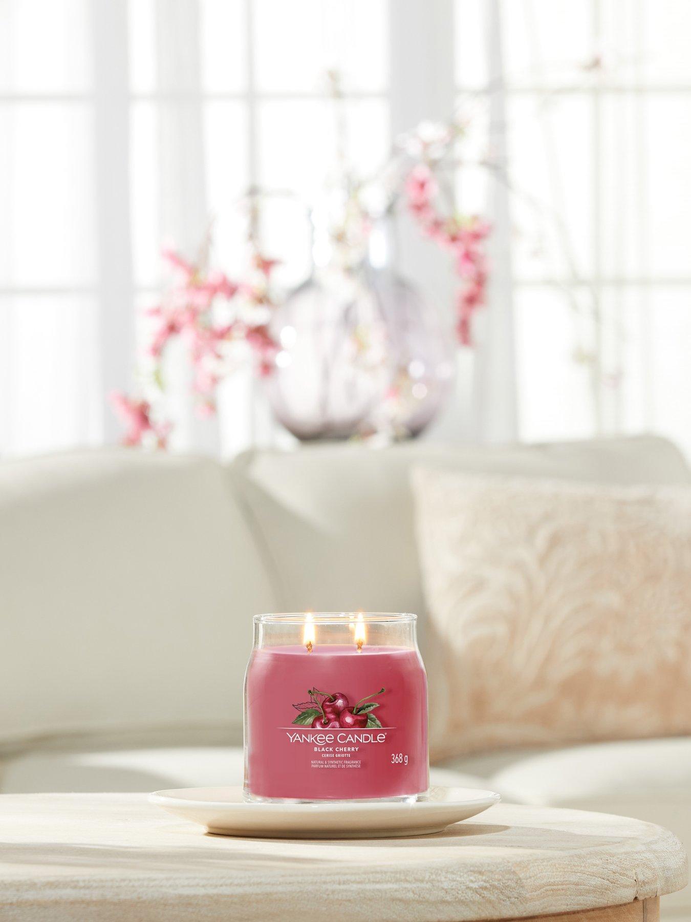 Image 3 of 6 of Yankee Candle Signature Black Cherry Reed Diffuser