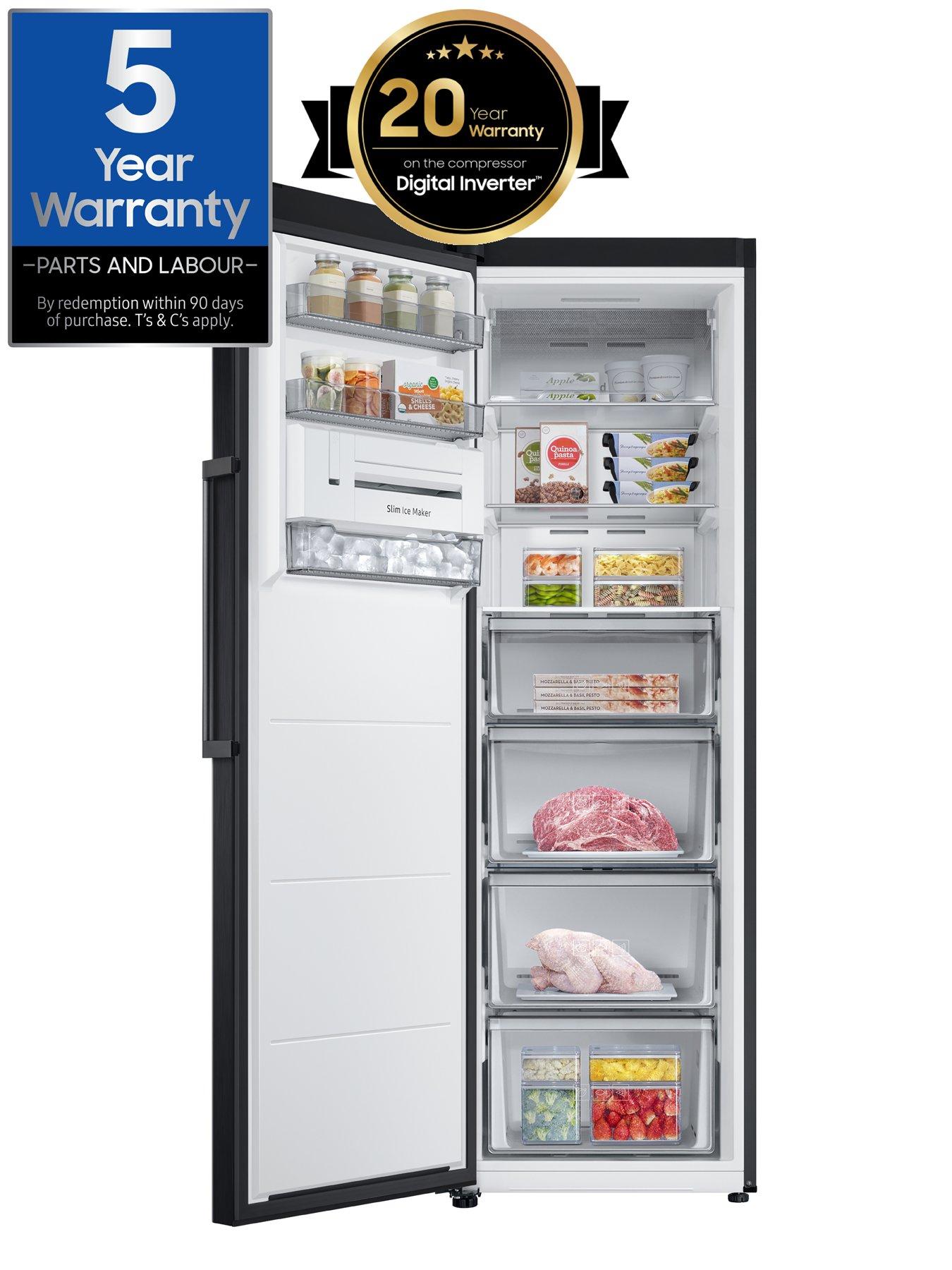 Image 2 of 8 of Samsung Bespoke RZ32C7BDEB1/EU Tall Freezer with SpaceMax&trade; technology&nbsp;&nbsp;- Black Stainless
