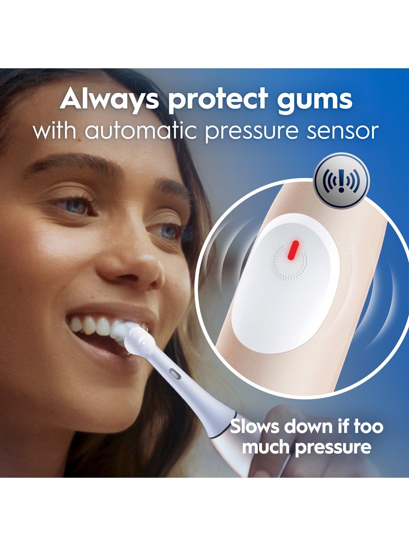 Image 6 of 7 of Oral-B iO2 Calm Pink Electric Toothbrush + Travel Case