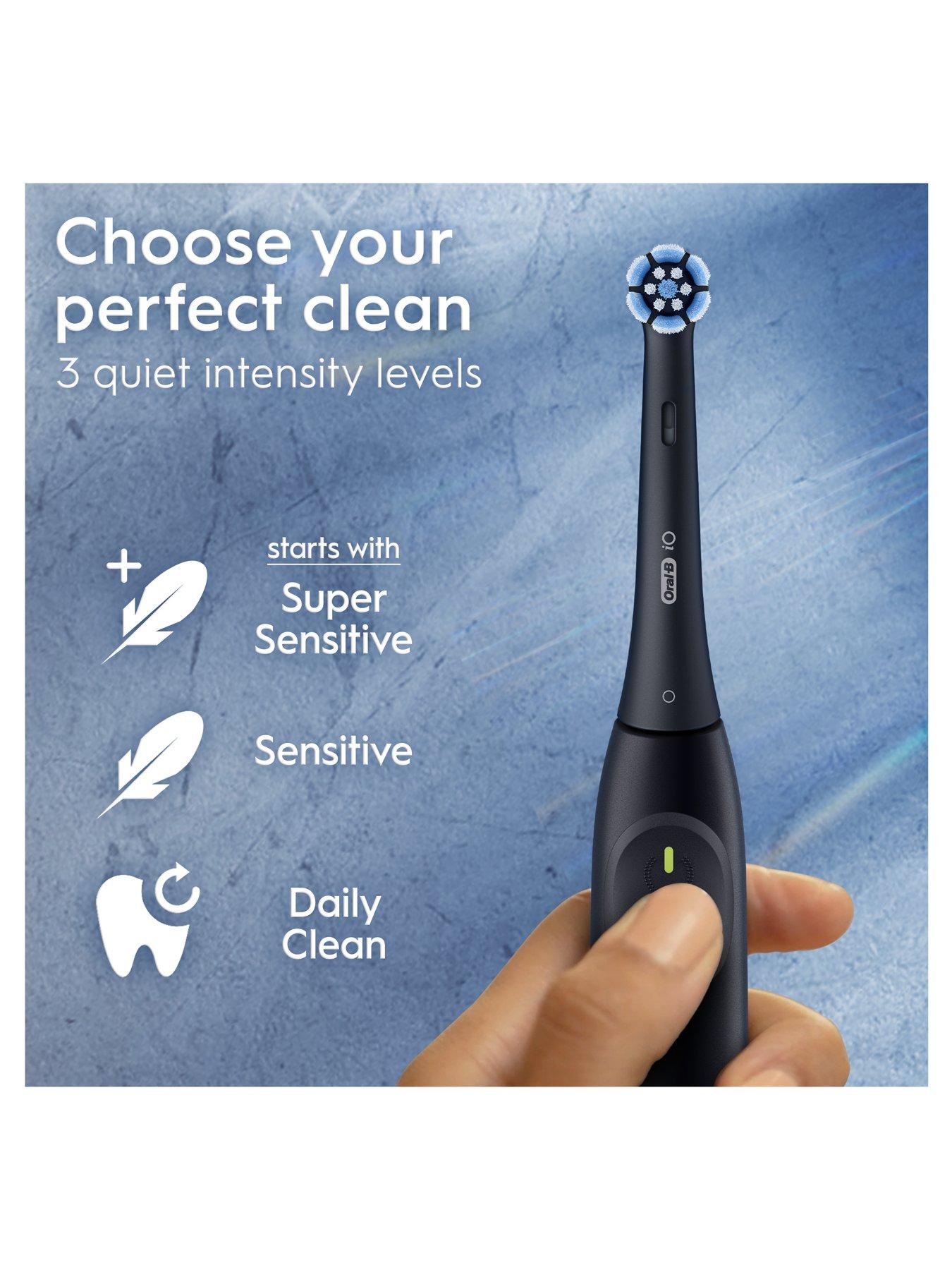 Image 3 of 6 of Oral-B iO2 Series Night Black + Travel Case