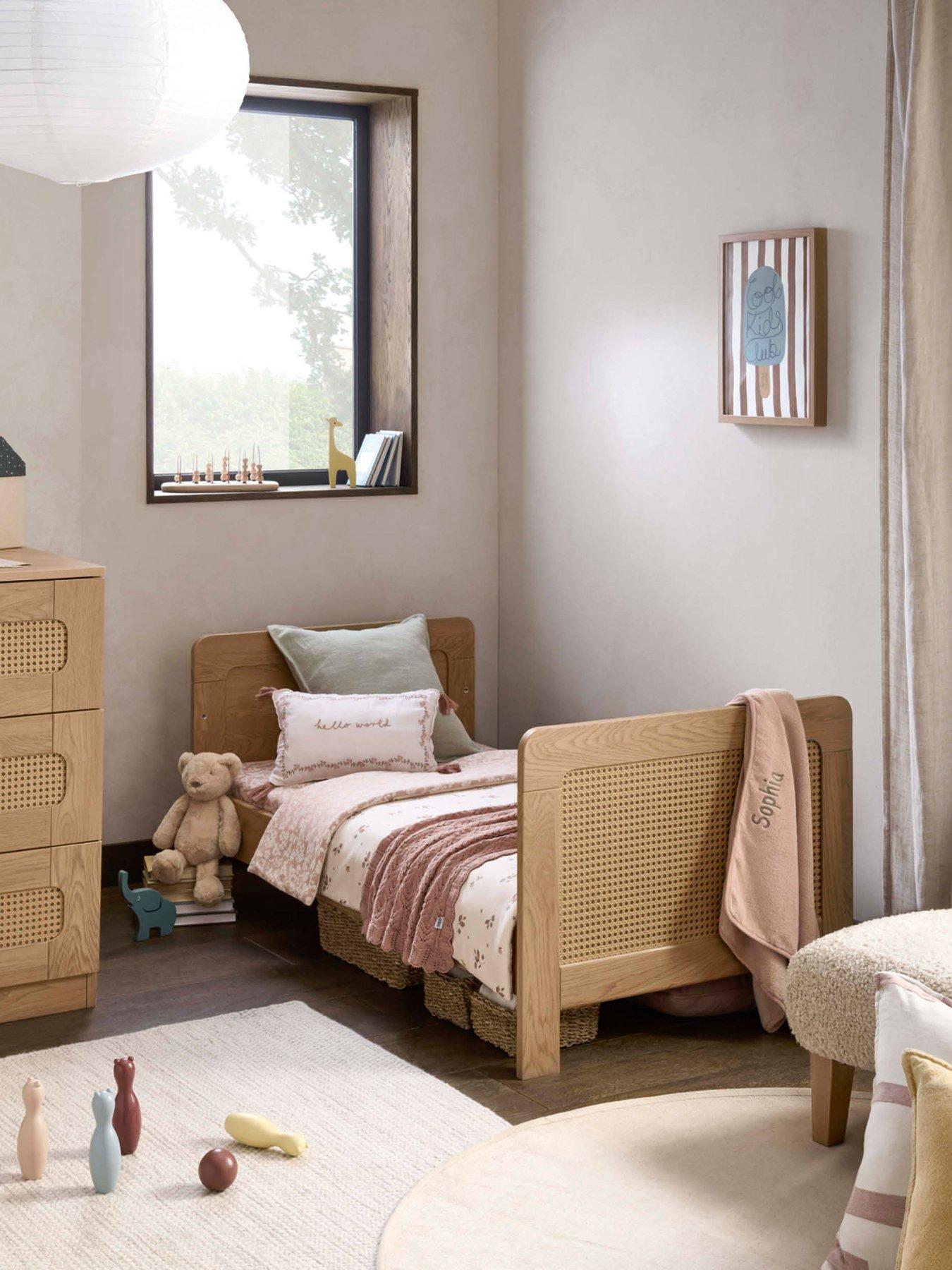 Image 4 of 7 of Mamas & Papas Esna Range 3 Piece Range