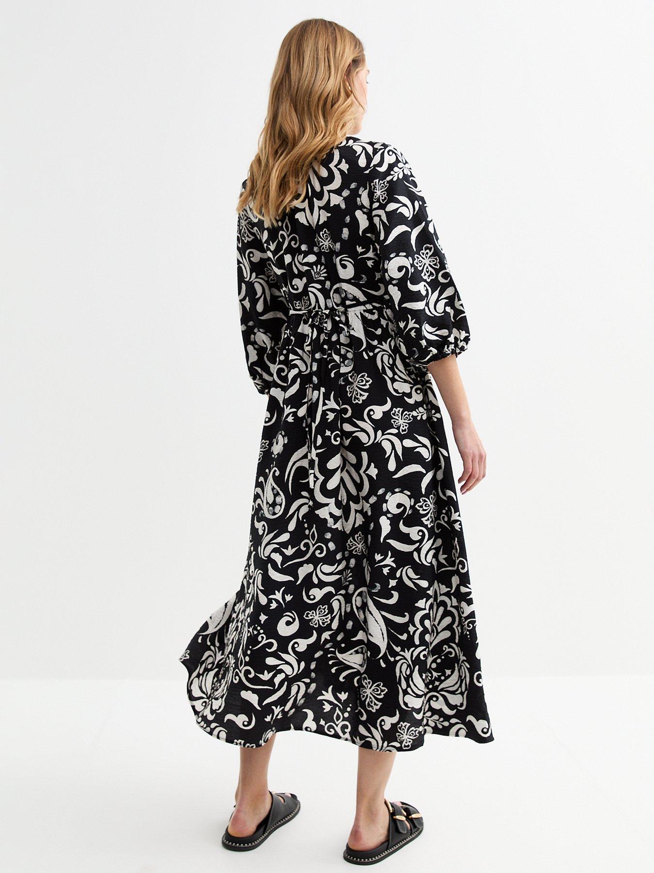 Image 2 of 4 of New Look Black Abstract Print Midi Smock Dress