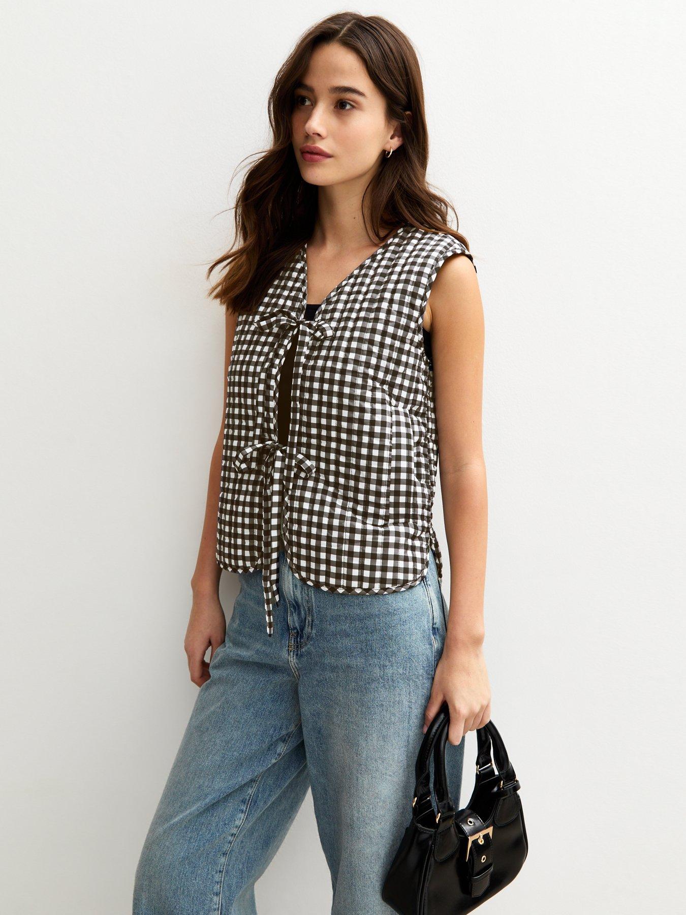 undefined Black Sleeveless Gingham Print Padded Jacket