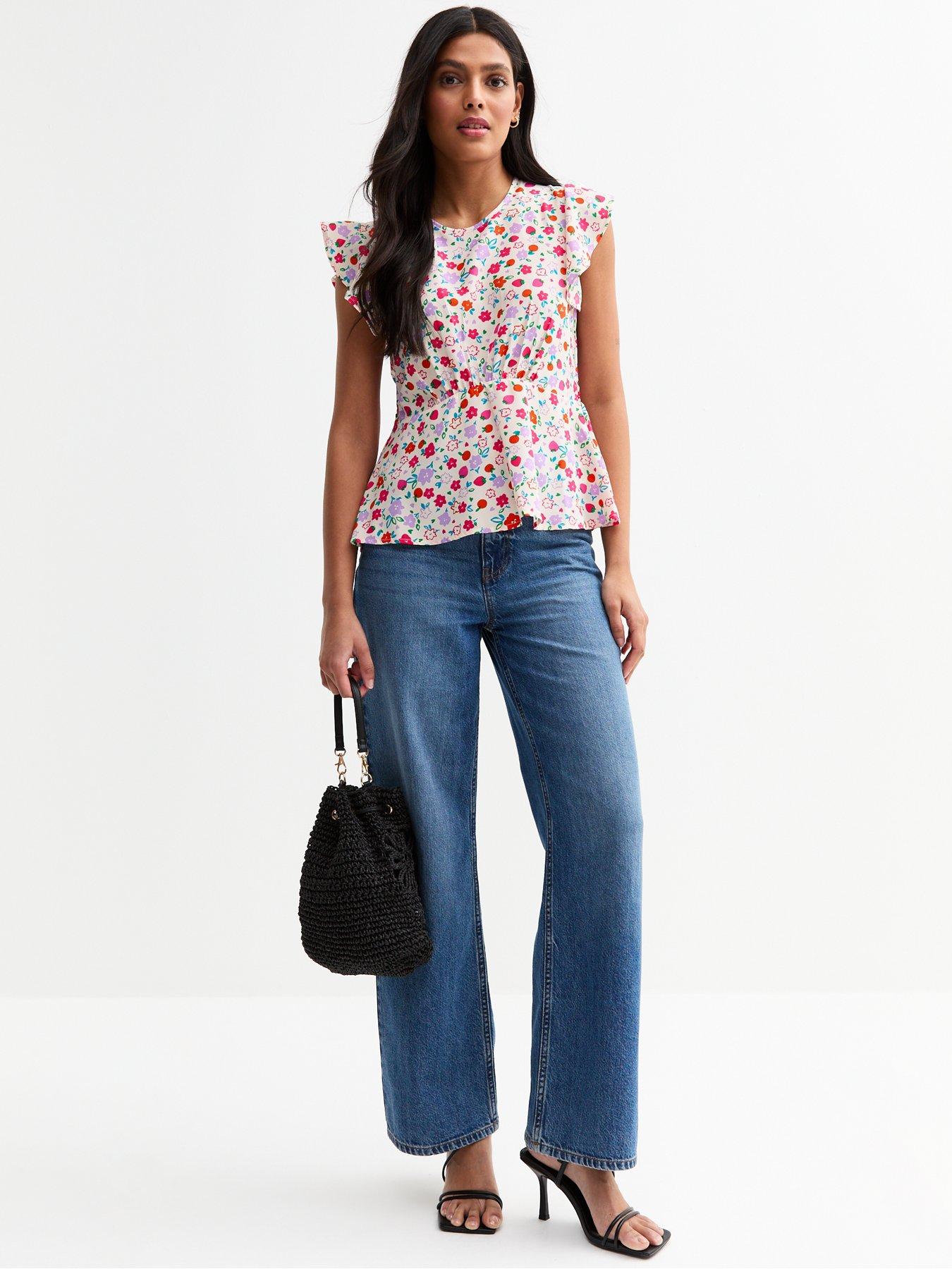 Image 3 of 5 of New Look Floral Print Ruffled Top - White