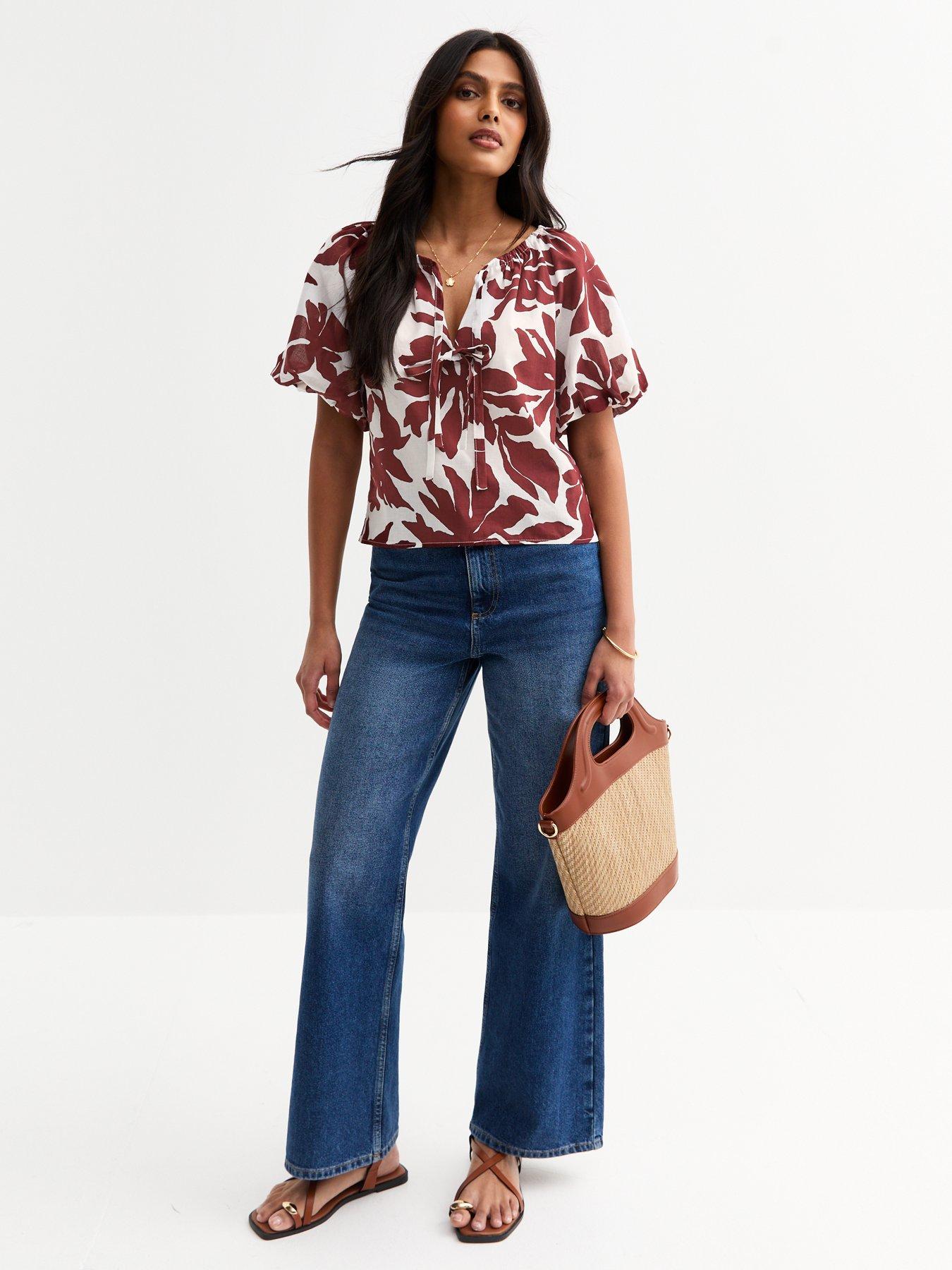Image 3 of 6 of New Look White Printed Tie Front Puff Sleeve Top