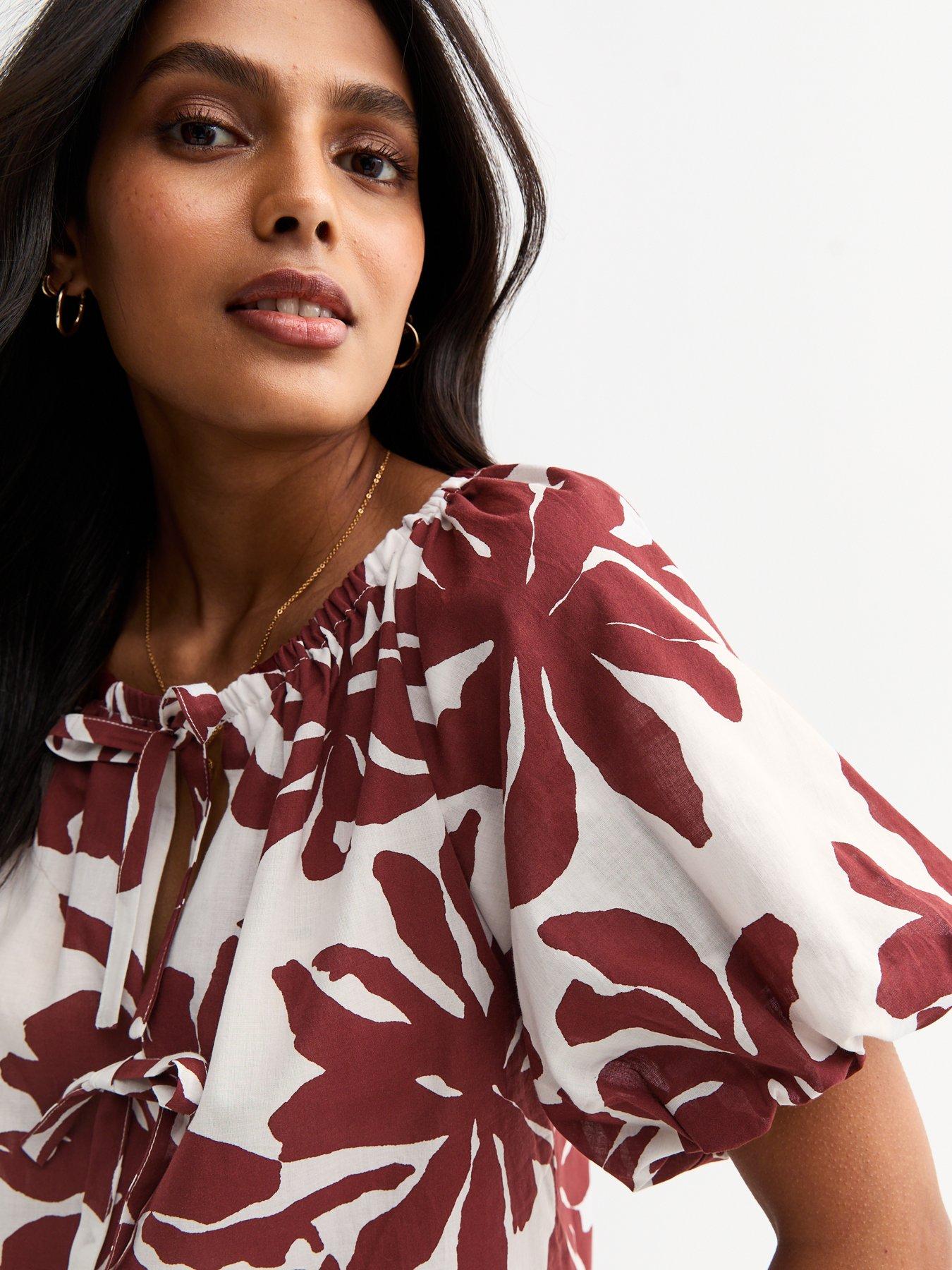 Image 4 of 6 of New Look White Printed Tie Front Puff Sleeve Top