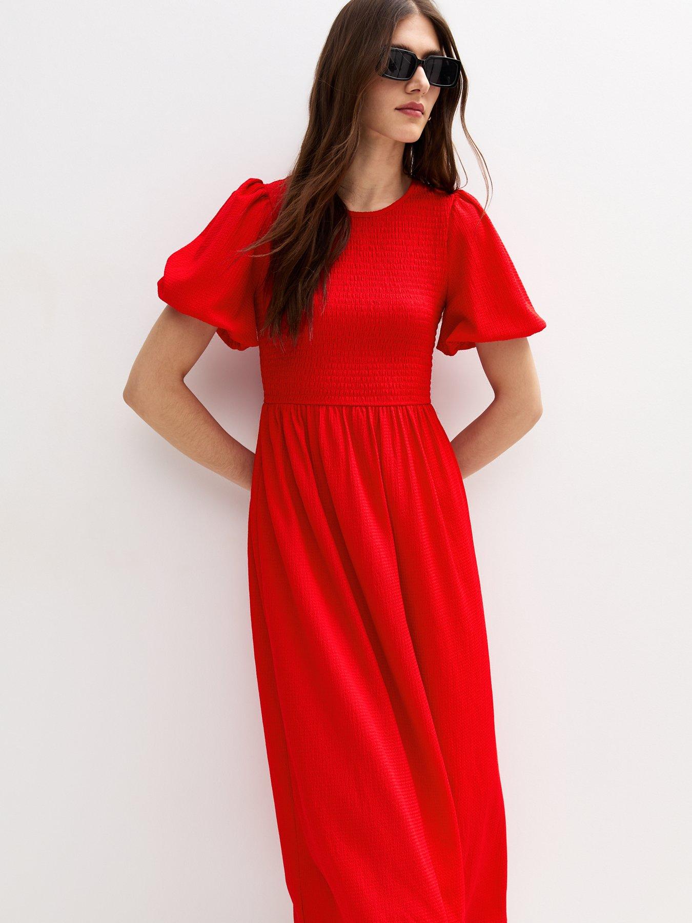 Image of New Look Bright Red Crinkled Shirred Bodice Midi Dress