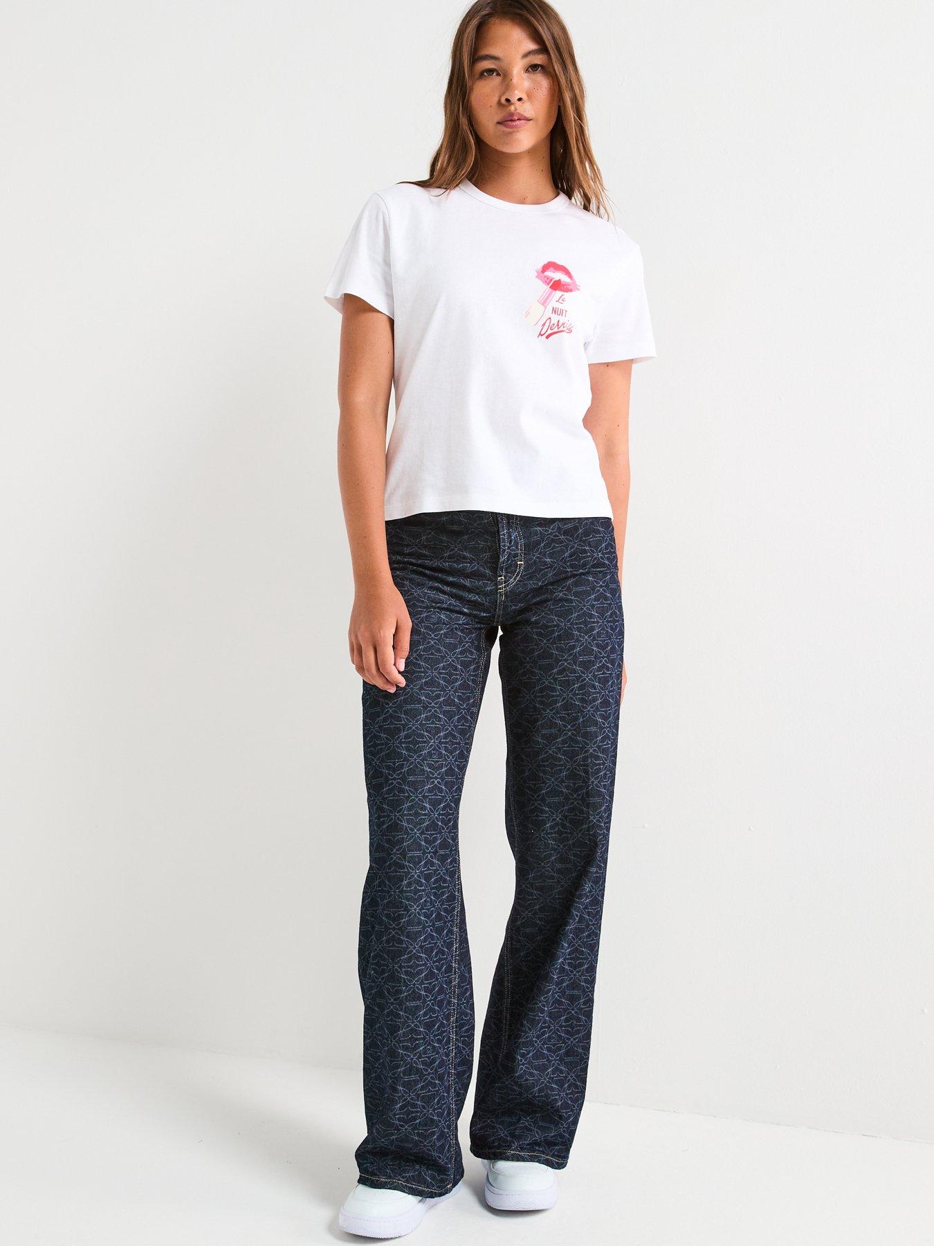 Image 3 of 6 of HUGO Destrel Graphic T-Shirt - White