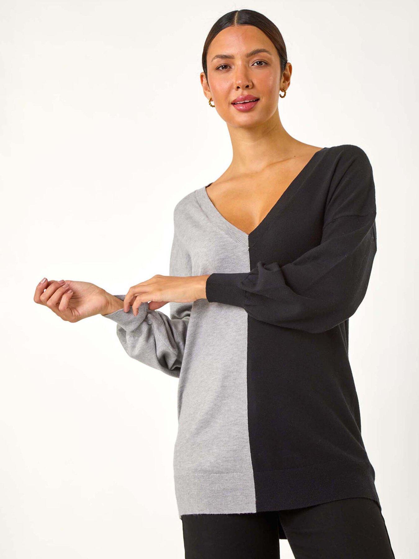 Image of Roman V-neck Colour Block Knit Jumper - Grey