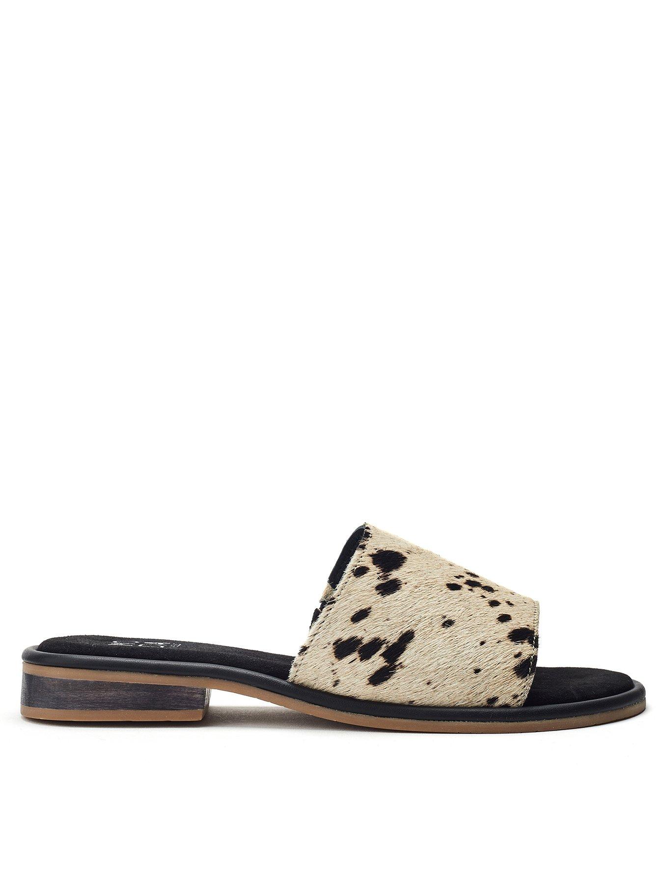 undefined Jarro Sandals -  Black Leopard