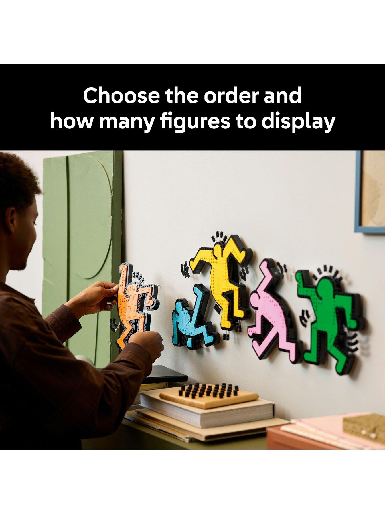 Image 4 of 8 of LEGO ART Keith Haring &ndash; Dancing Figures Living Room Decor 31216