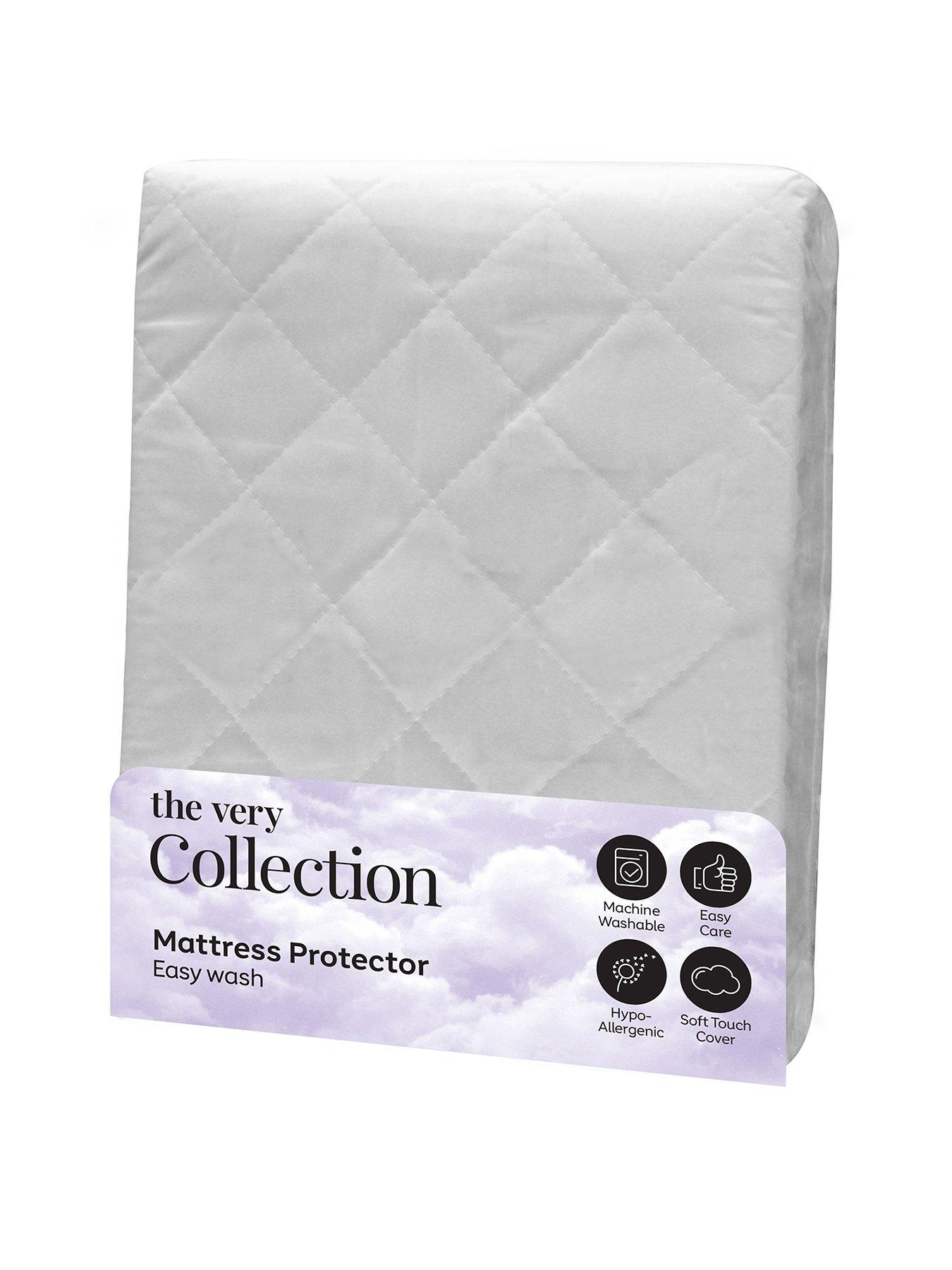 The Very Collection Easy Wash Mattress Protector