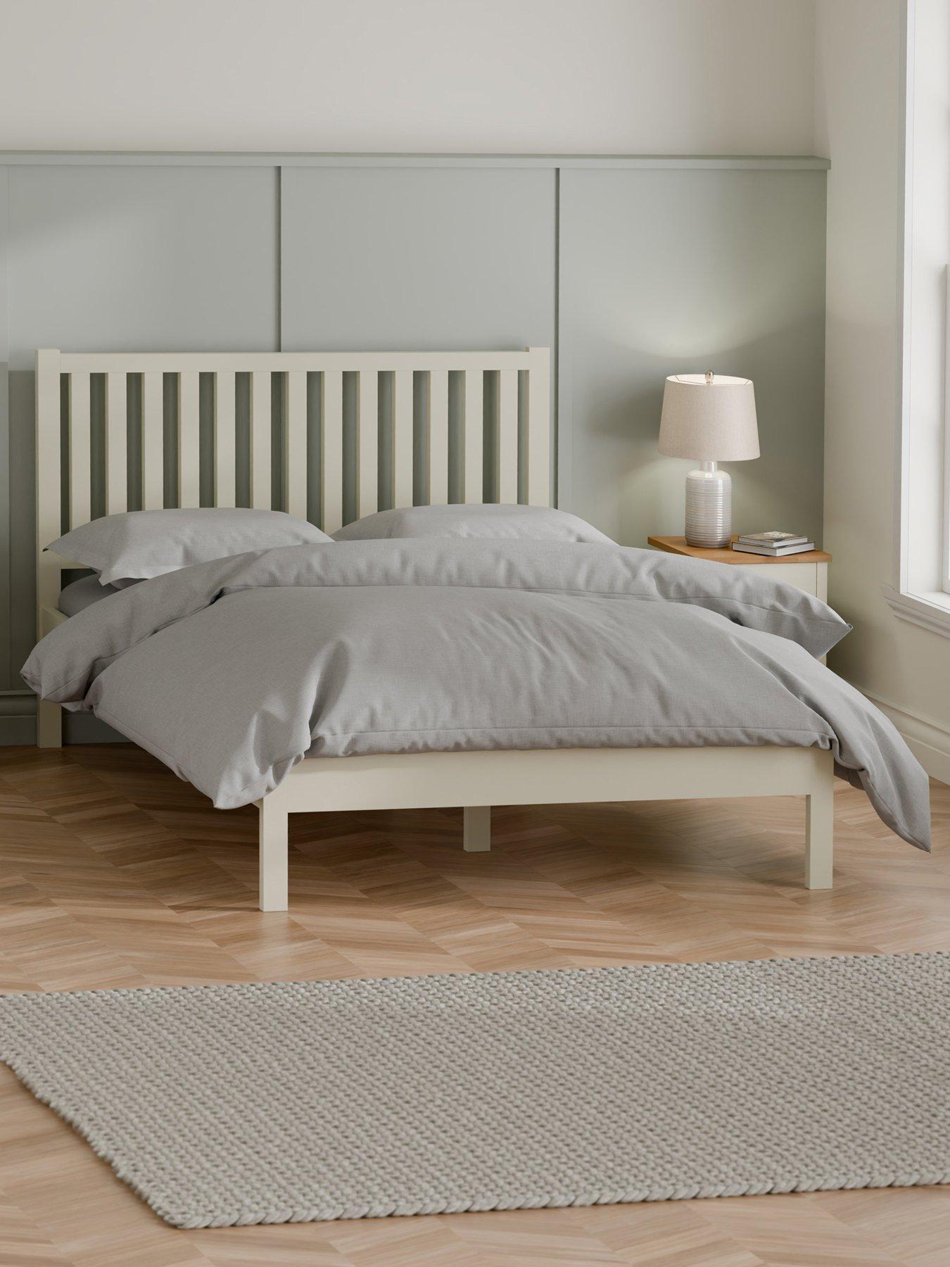 undefined Coxmoor Solid Oak Bed